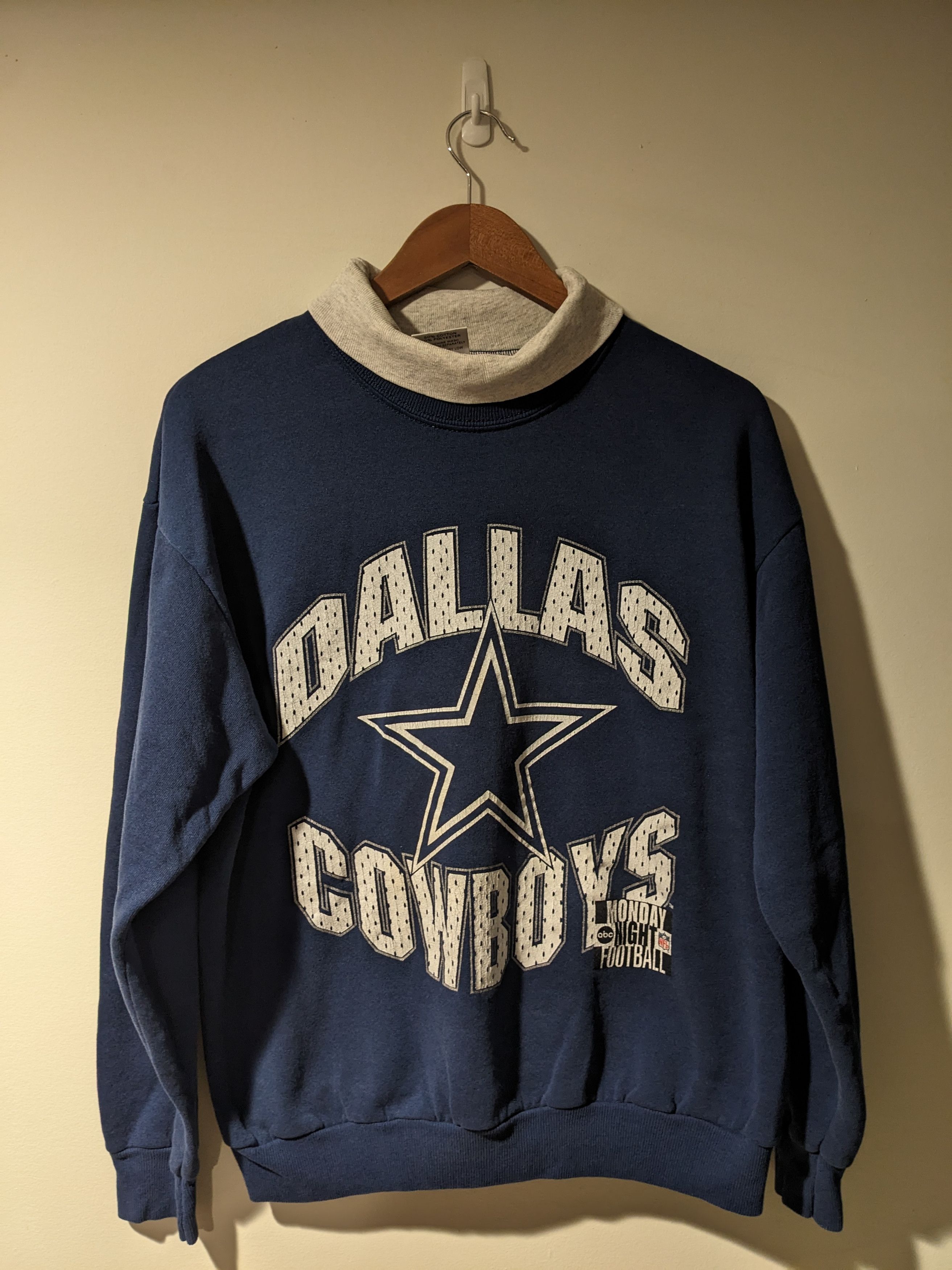 NFL × Vintage Vintage 90s Dallas Cowboys NFL Large Turtleneck Sweatshirt Size L / US 10 / IT 46 - 1 Thumbnail