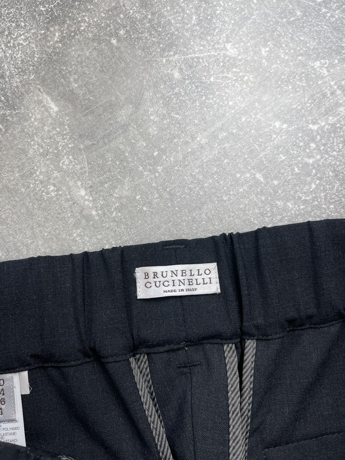 Brunello Cucinelli Brunello Cucinelli Black Wool Tapered Pants Elegant Tailored Size 27" / US 4 / IT 40 - 13 Thumbnail
