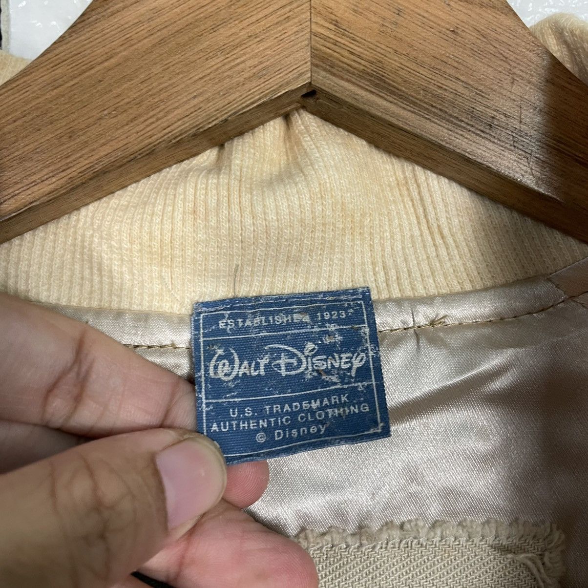 Disney Vintage Walt Disney Bambi Bomber Jacket Size S / US 4 / IT 40 - 15 Thumbnail