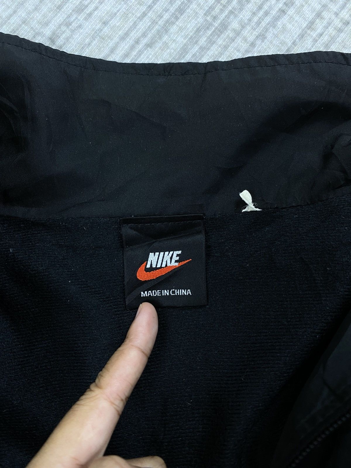 Nike × Vintage Vintage 90s Nike Big Swoosh Embroidery Jacket Size US M / EU 48-50 / 2 - 8 Thumbnail