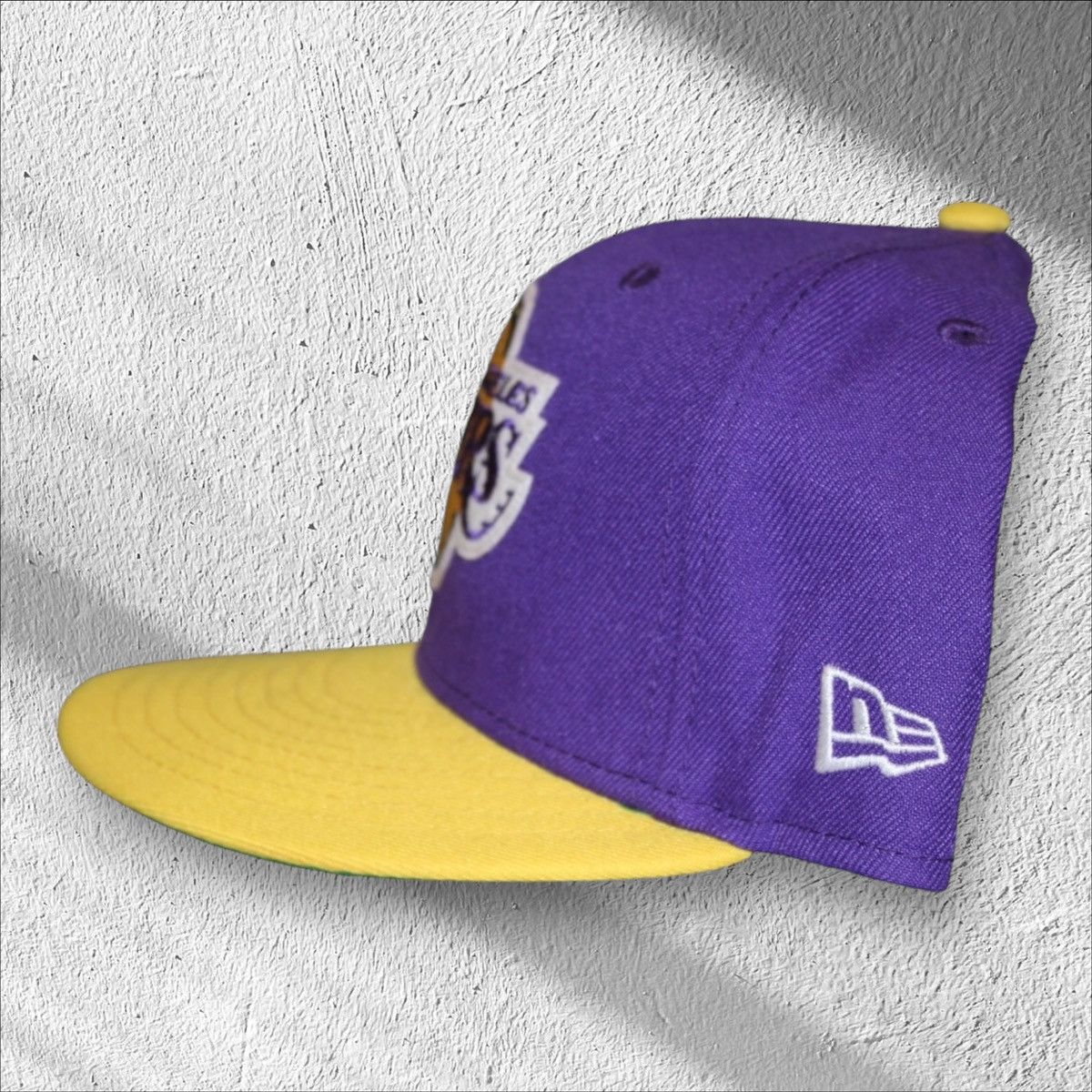 New Era Los Angeles Lakers New Era 2-Tone Snapback Hat Size ONE SIZE - 2 Thumbnail