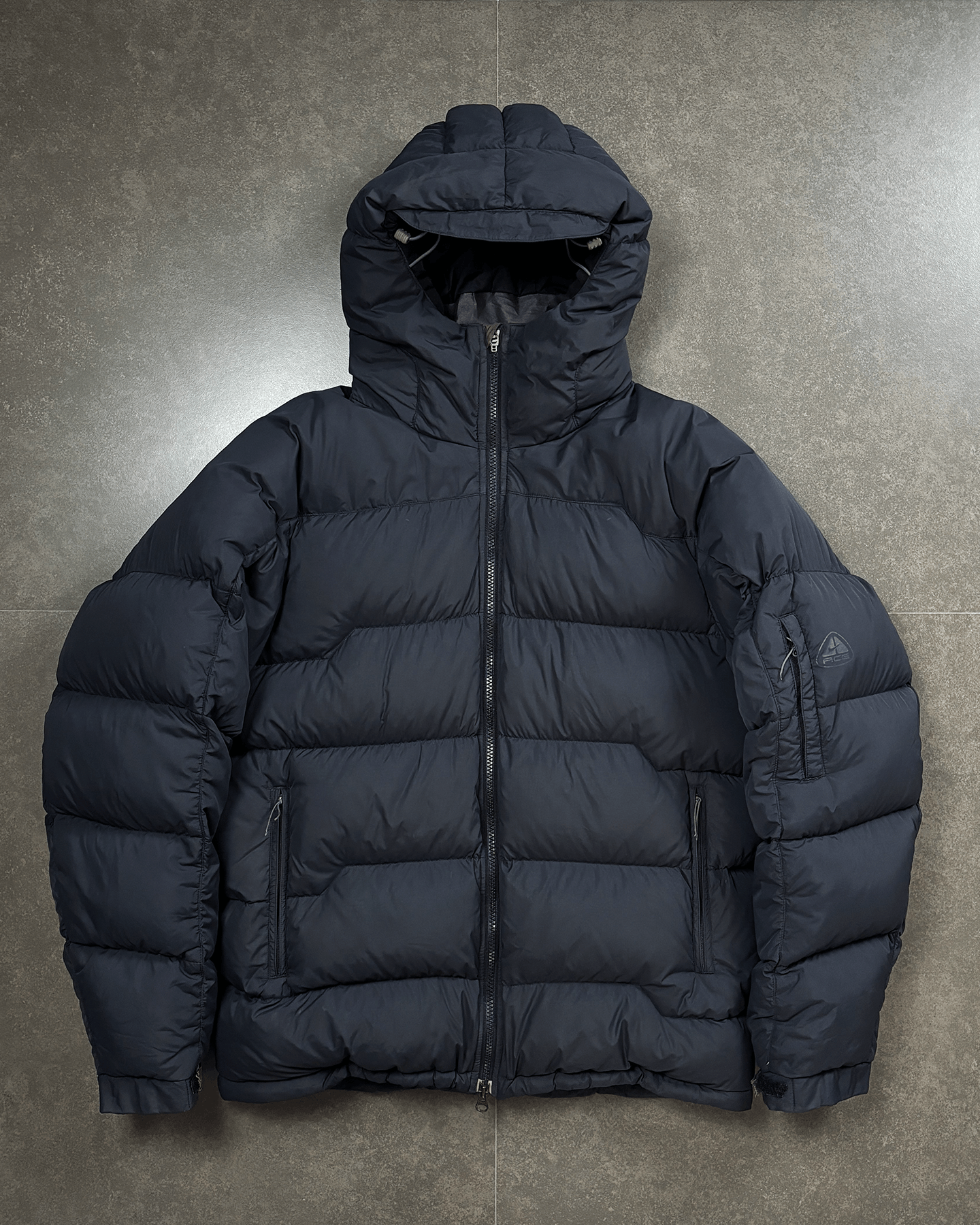 Nike ACG 800-fill Hooded Down Jacket | Grailed