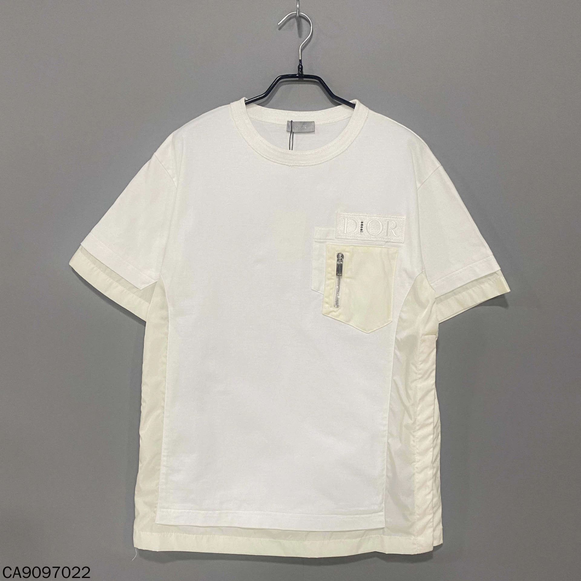 Dior sacai x Dior Short Sleeve T-shirt S 98 New Size S / US 4 / IT 40 - 1 Thumbnail