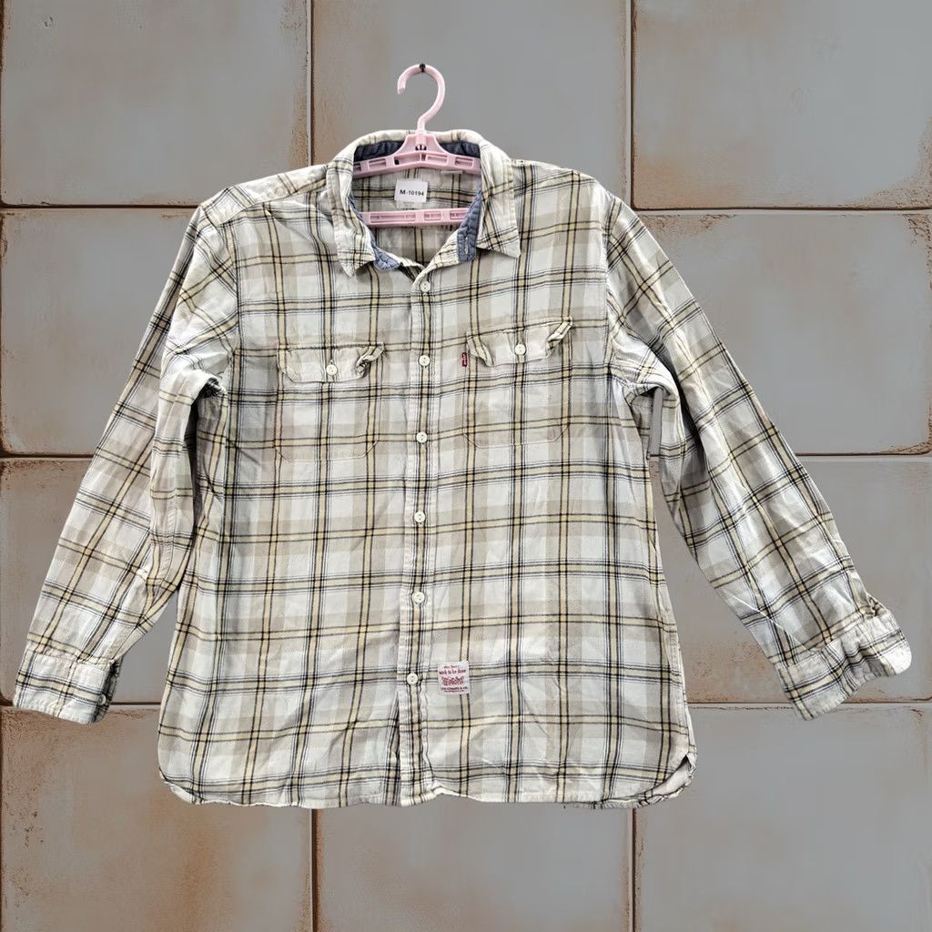 Levi's Shirt L Beige Plaid Flannel Casual Long Sleeve Button Up Men, Men's