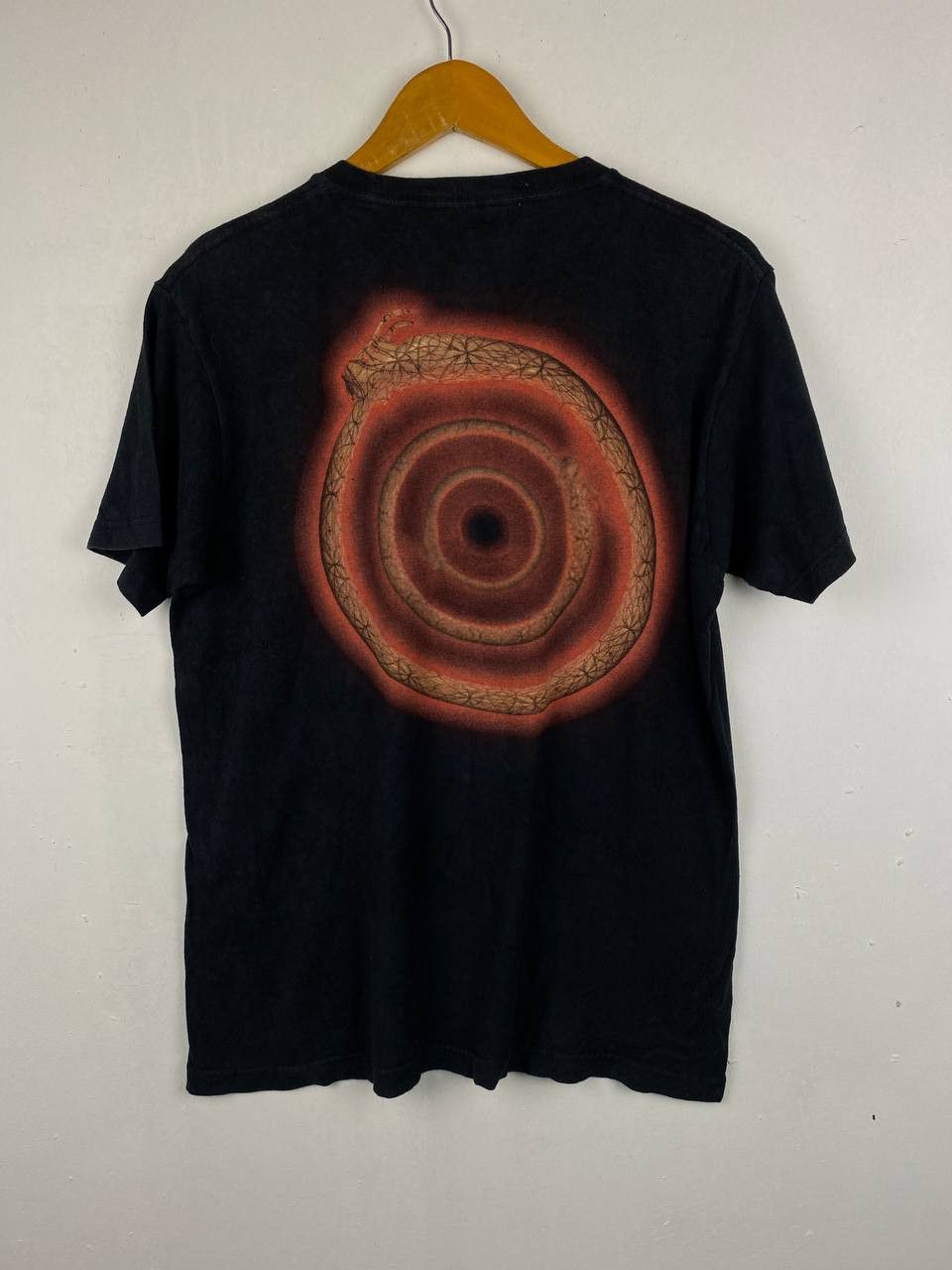 Band Tees vintage y2k tool band tee nice design Size US M / EU 48-50 / 2 - 6 Thumbnail