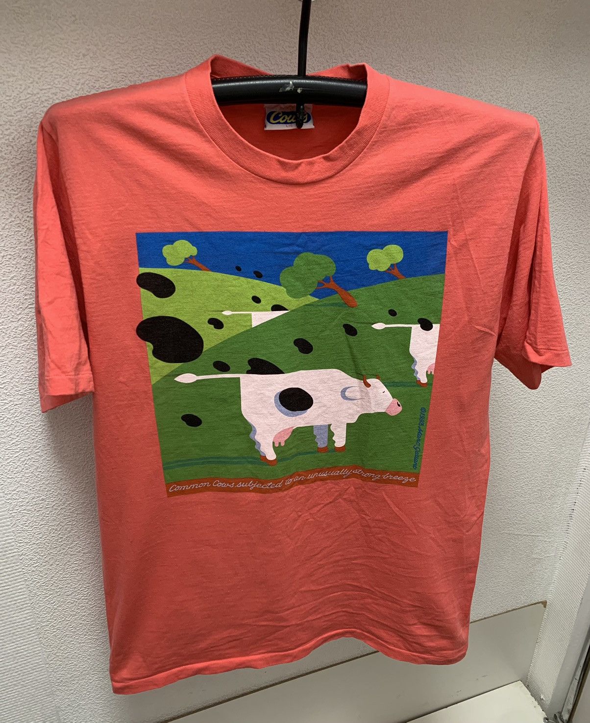 Vintage Marc Gallant 1993 vintage pink art t-shirt Cows L single Size US L / EU 52-54 / 3 - 1 Thumbnail