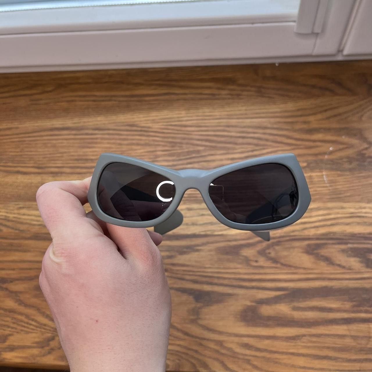 Mtv Vintage MTV Batman Sunglasses 1999 y2k futuristic spike Size ONE SIZE - 2 Thumbnail