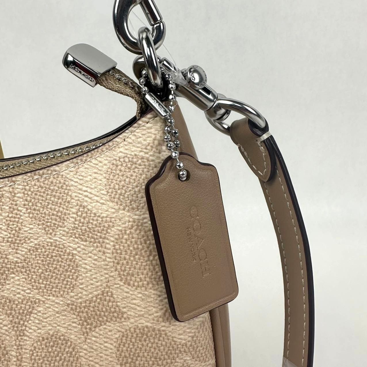 Coach Coach Teri Shoulder Bag Signature Canvas in Sand/Taupe CV933 Size ONE SIZE - 5 Thumbnail