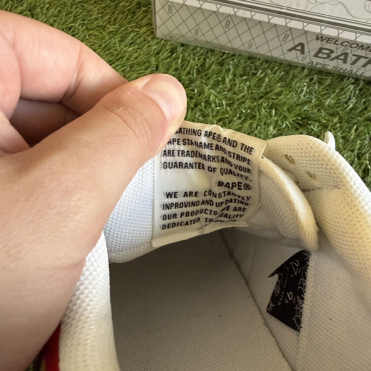 Bape Bape Sta Low Sneakers White Red Black Mens 9.5 Bapesta 2019 Size US 9.5 / EU 42-43 - 9 Thumbnail