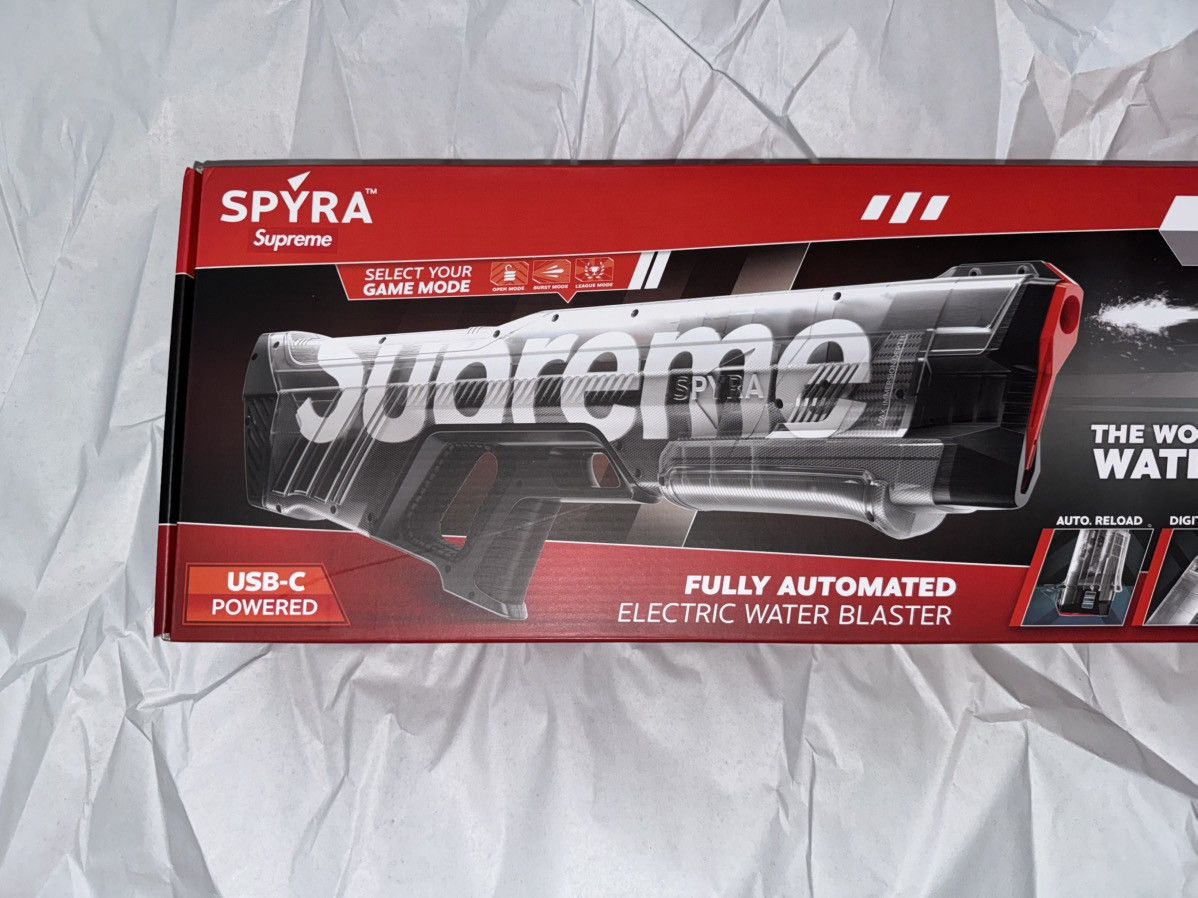 Supreme Supreme SpyraThree Water Blaster Size ONE SIZE - 2 Thumbnail