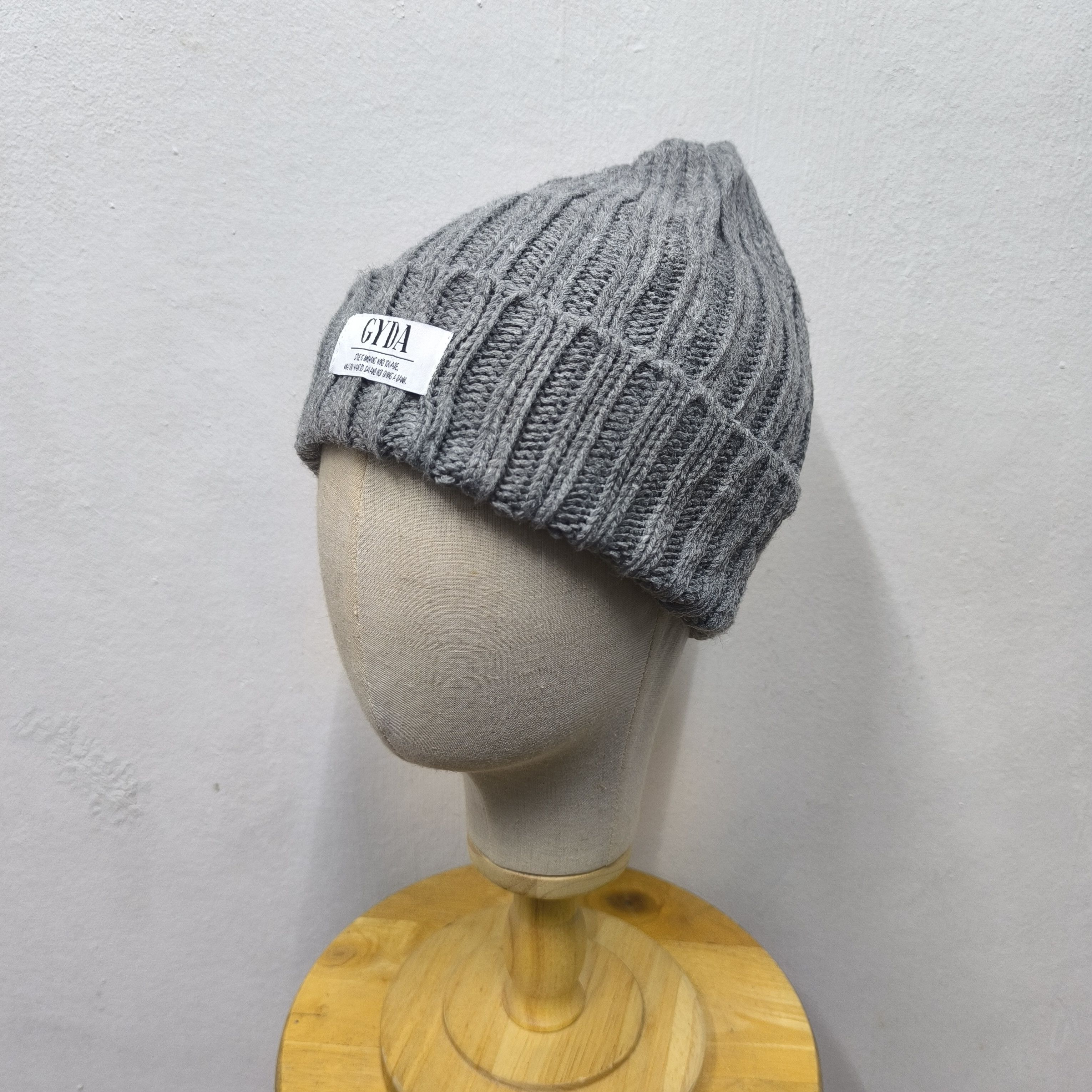 Japanese Brand 💥 Gyda japan patch beanie hat Size ONE SIZE - 2 Thumbnail