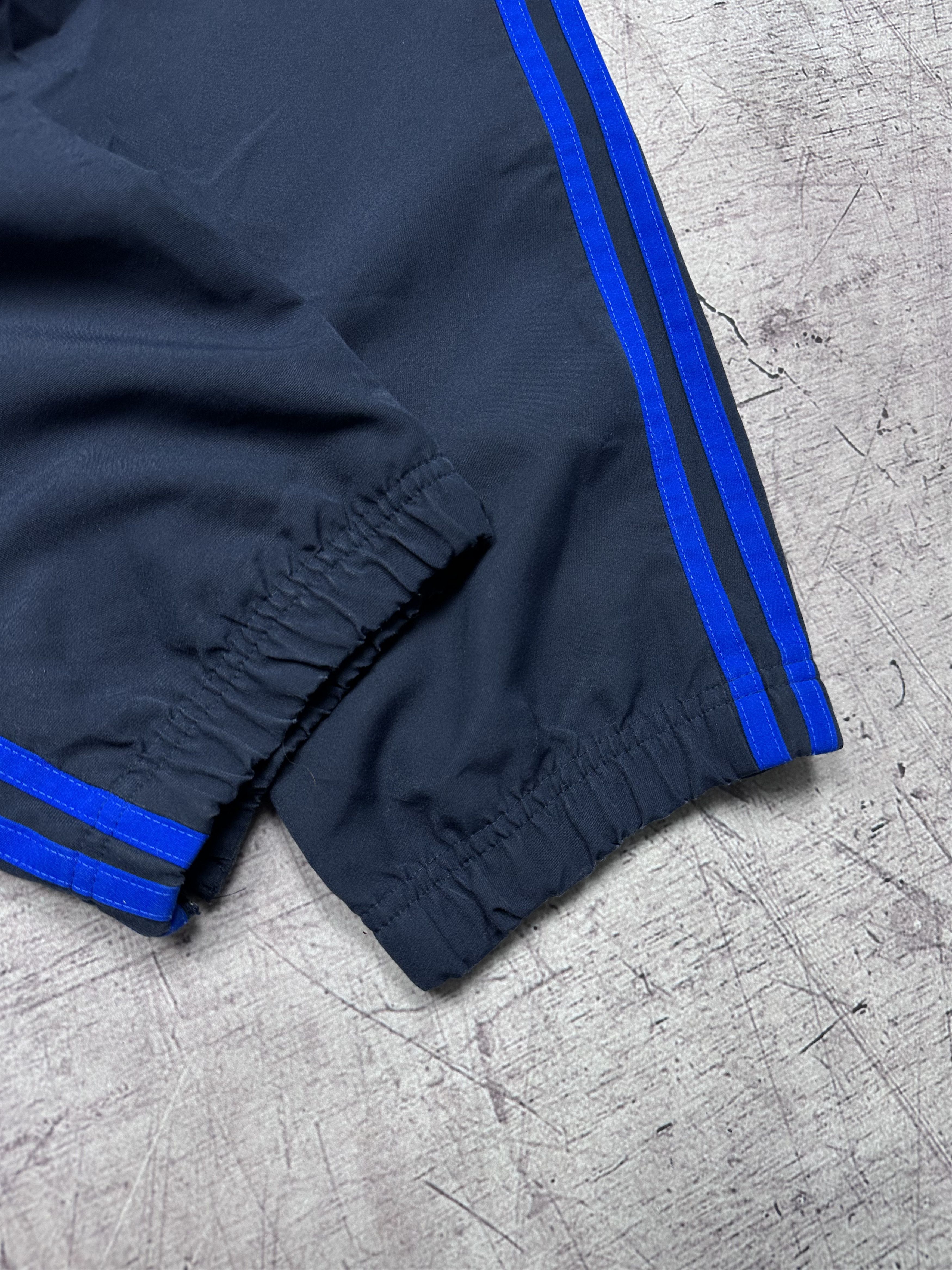 Adidas × Vintage Adidas Vintage nylon baggy parachute pants Size US 32 / EU 48 - 11 Thumbnail