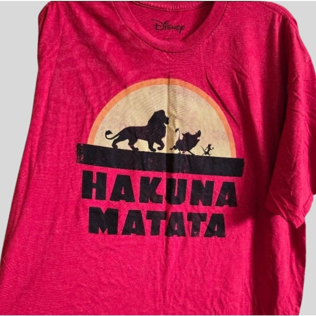 Disney Disney Lion King Hakuna Matata Red Graphic T-Shirt Women’s 2 Size XXL / US 16-18 / IT 52-54 - 7 Thumbnail
