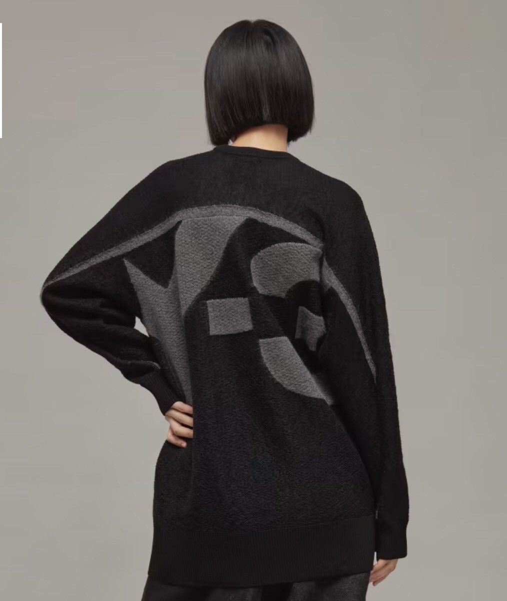 トップス Y-3 W CLASSIC SHEER KNIT CREW SWEATER Adidas Y-3 Classic Sheer Knit Crew Sweater Carbon big logo