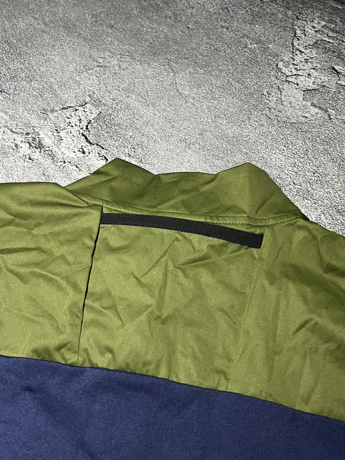 Nike NEW Nike Dri-Fit Trail Running 1/3 Zip Longsleeve Shirt Size US L / EU 52-54 / 3 - 8 Thumbnail