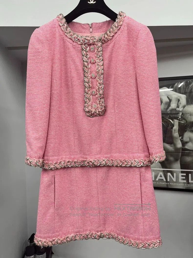 Chanel Chanel 23C Pink Tweed Two-Piece Dress. Size US 38 / EU 54 - 1 Thumbnail