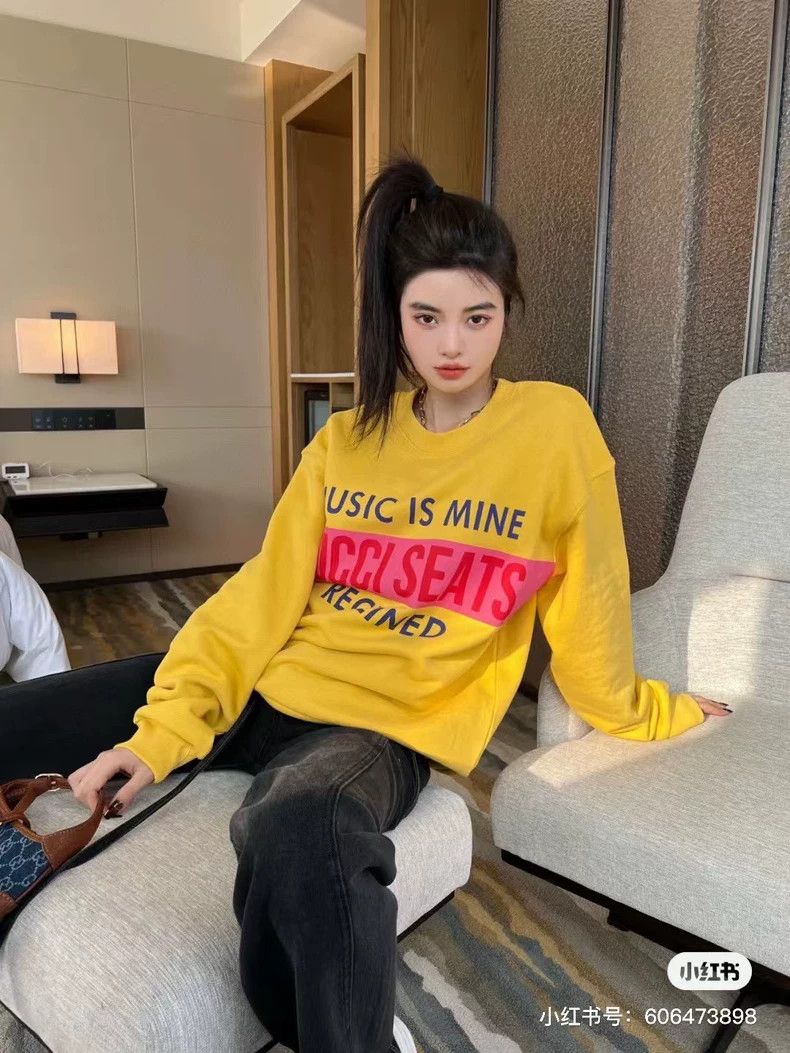 Gucci GucciYellow letter sweatshirt 2503-Nextarrow Size US S / EU 44-46 / 1 - 9 Thumbnail
