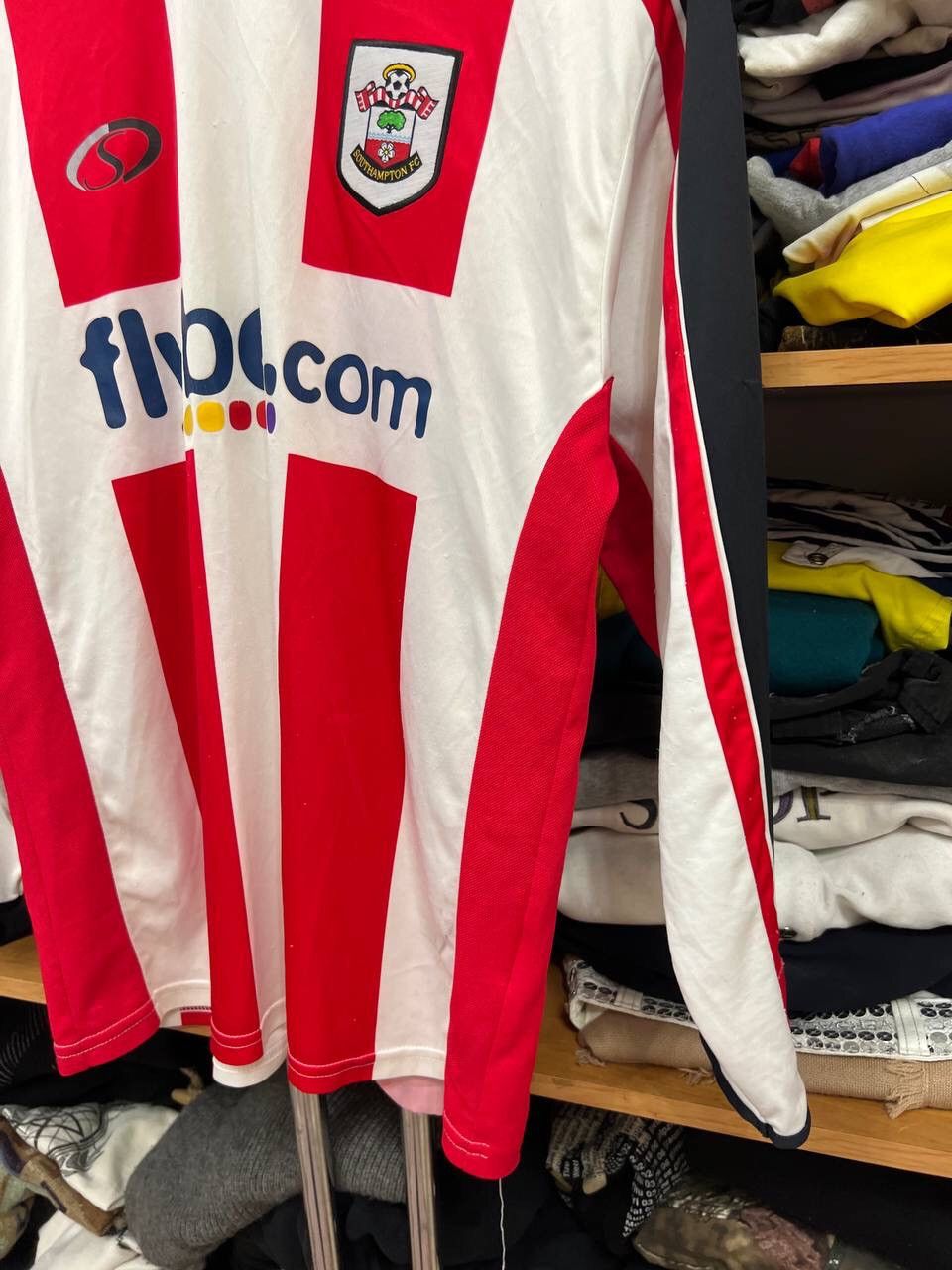 Other Southampton Home 2006/2007 Longsleeve soccer jersey size M Size US M / EU 48-50 / 2 - 5 Thumbnail