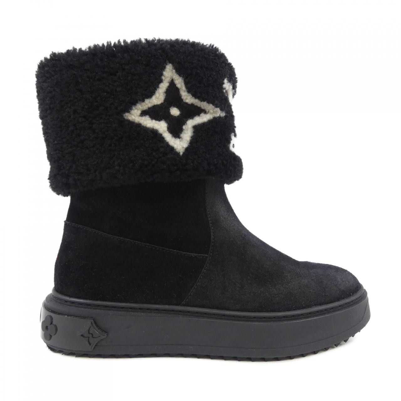 Louis Vuitton Louis Vuitton Louis Vuitton Snowdrop Shearling Boots Suede Shoes DUTY FREE for USA Size ONE SIZE - 1 Thumbnail