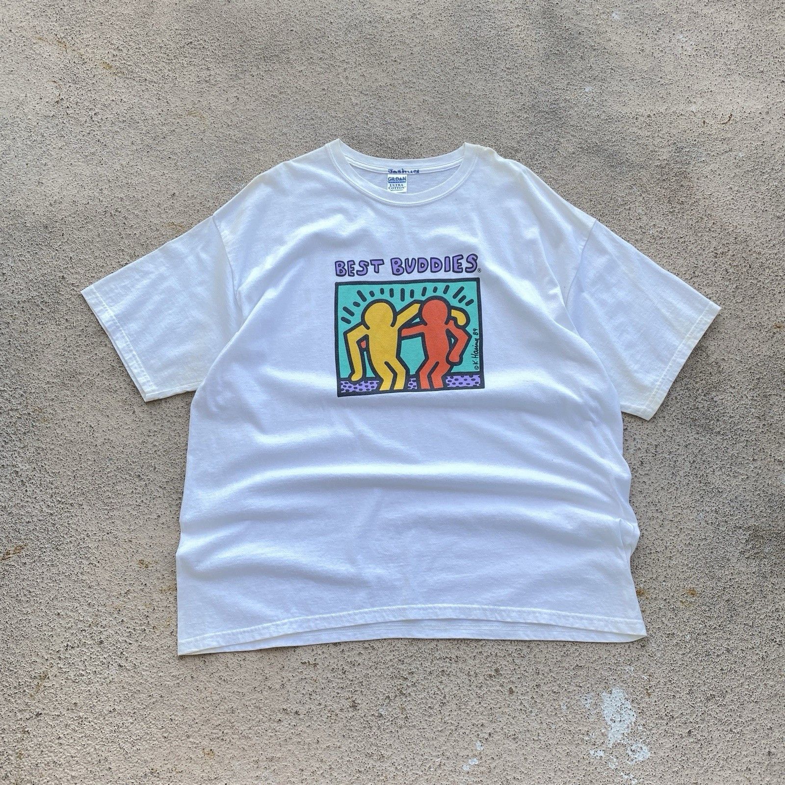 Keith Haring Vintage 1989 Keith Haring Best Buddies tee T Shirt Band tee Size US XL / EU 56 / 4 - 1 Thumbnail
