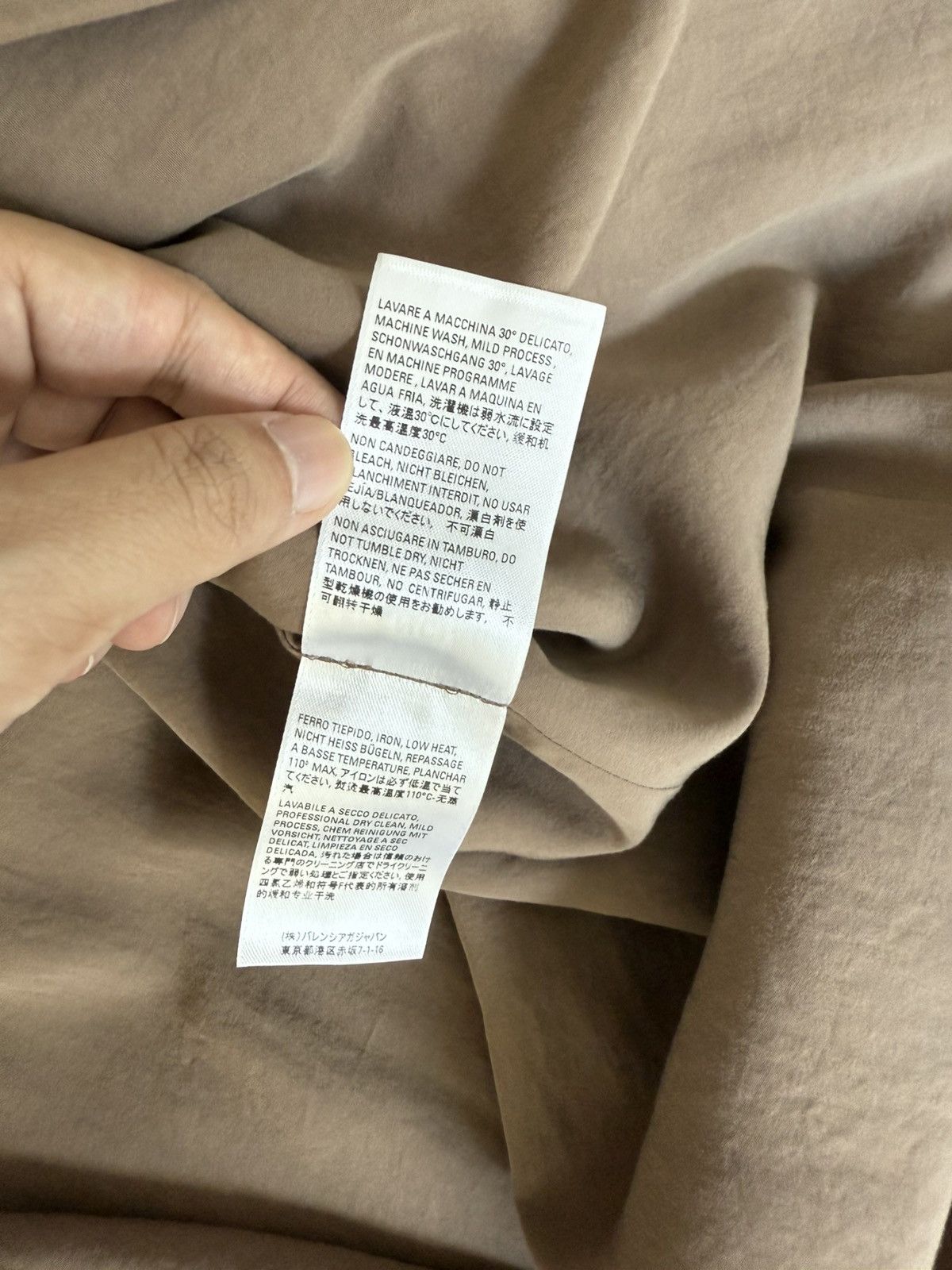 Balenciaga Balenciaga SS2020 Fluid Poplin coat Size US S / EU 44-46 / 1 - 6 Thumbnail