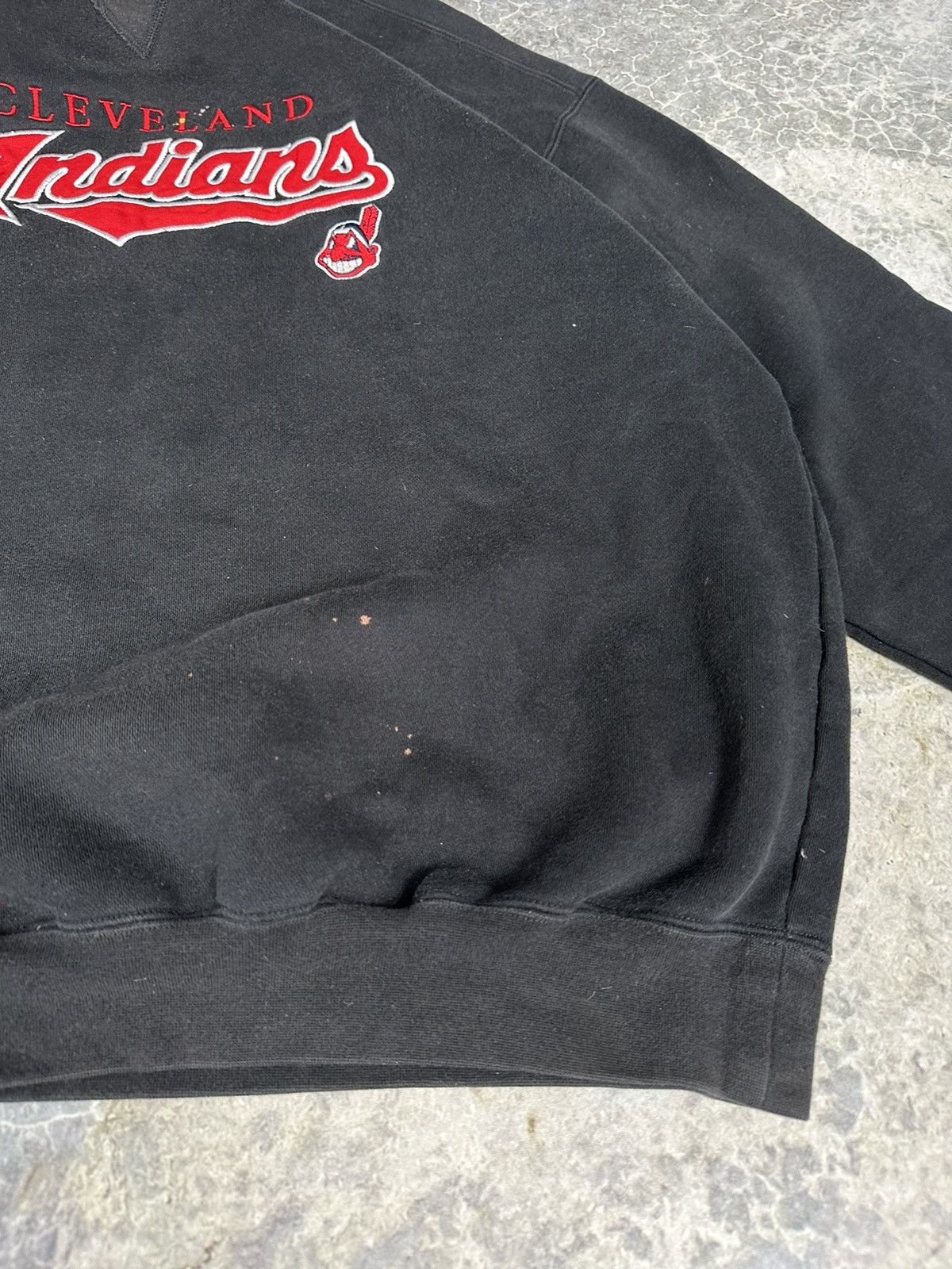 Vintage Vintage Cleveland Indians Crewneck Size US L / EU 52-54 / 3 - 5 Thumbnail