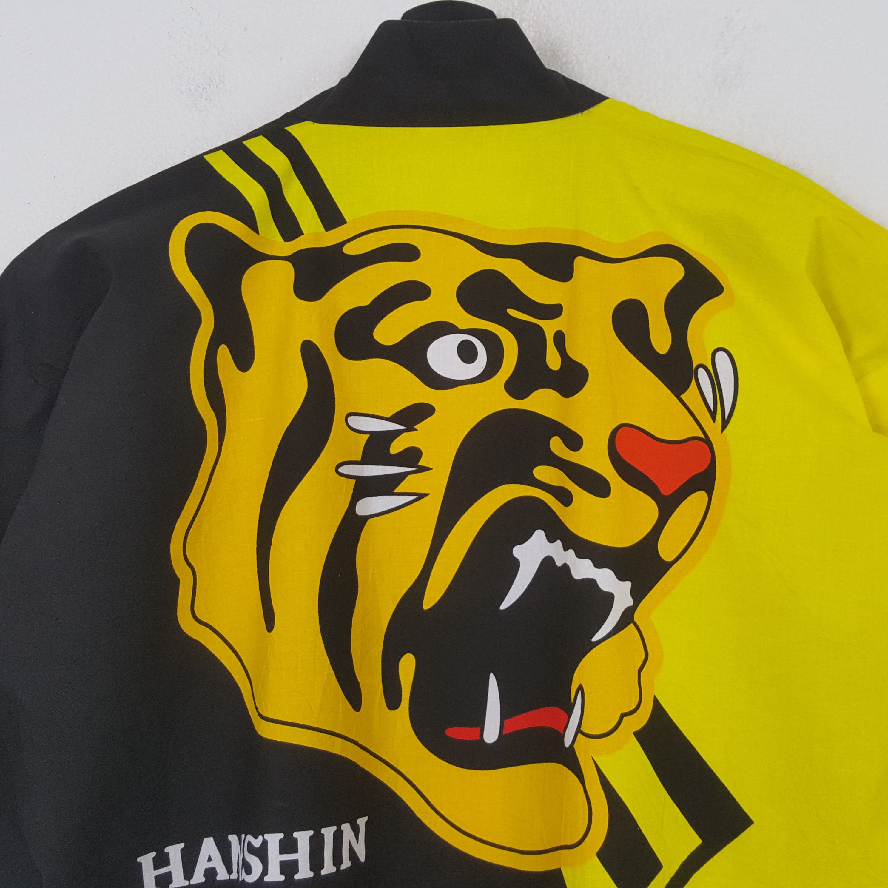 Vintage Hanshin Tigers Baseball Team Kimono Jacket RR23 Size US L / EU 52-54 / 3 - 2 Thumbnail
