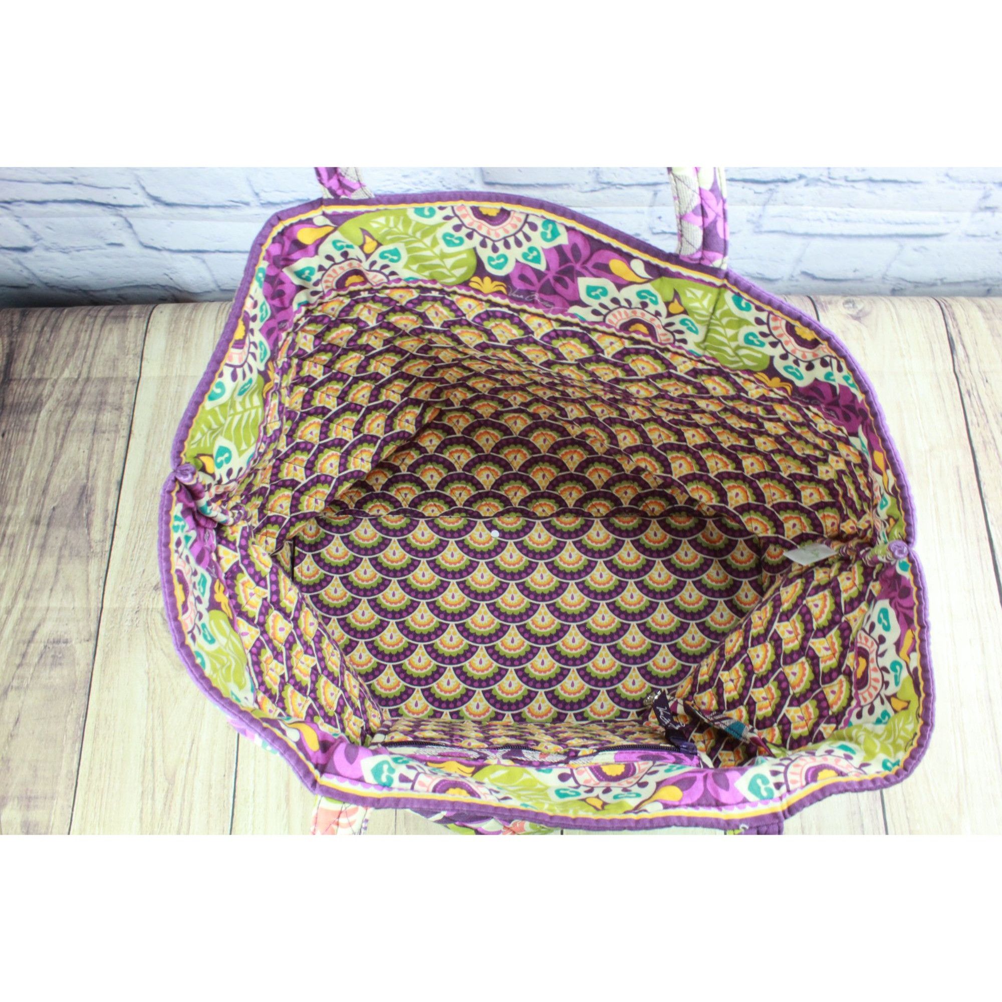 Vera Bradley Vera Bradley Quilted Flowers Spring Open Top Tote Bag Size ONE SIZE - 6 Thumbnail