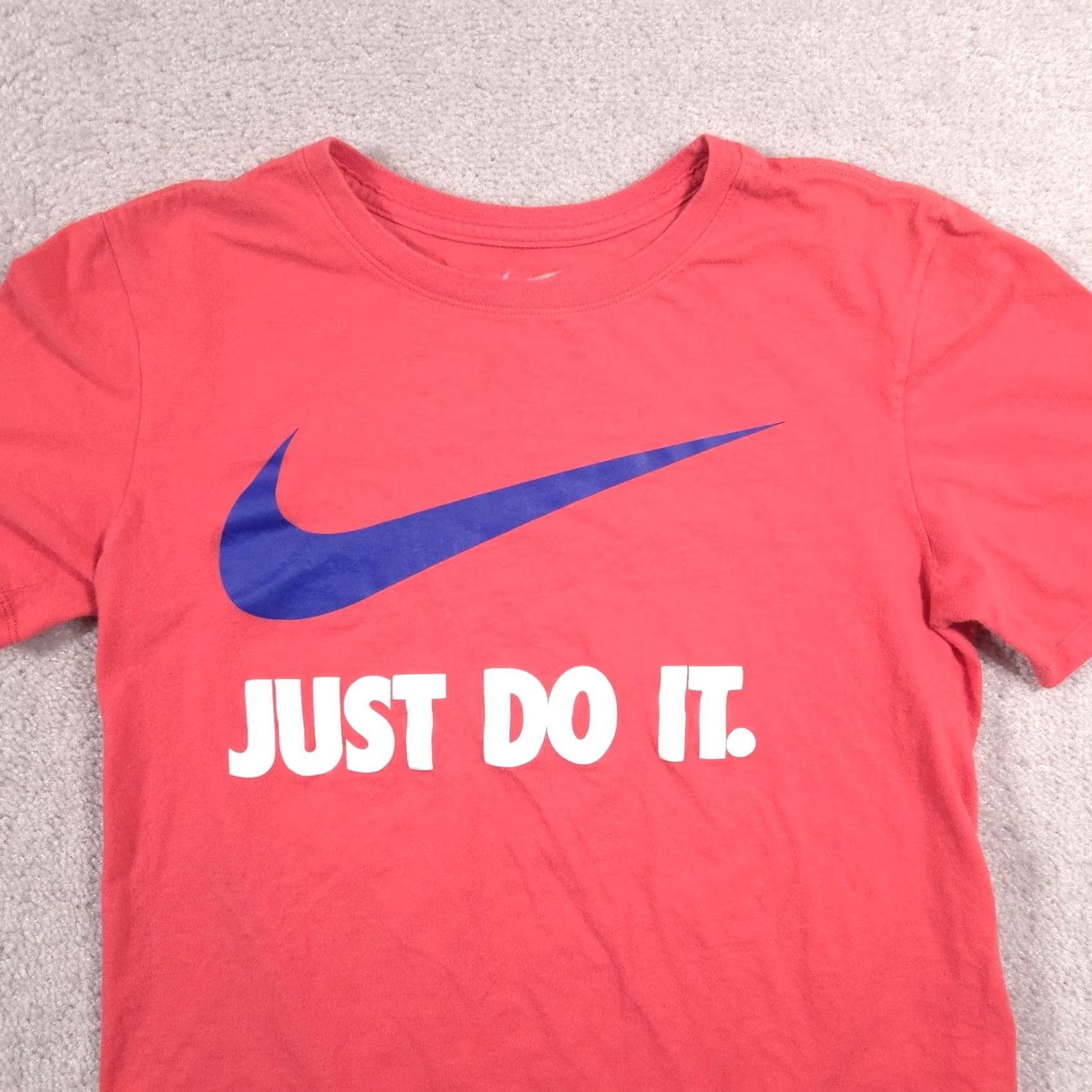 Nike Nike Just Do It Shirt Mens S Red Swoosh Graphic Tee Athletic Crewneck Size US S / EU 44-46 / 1 - 3 Thumbnail
