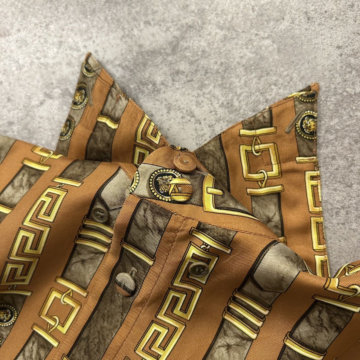 Versace × Vintage VTG 90s GIANNI VERSACE SILK SHIRT BAROQUE GREEK KEY MEDUSA Size US S / EU 44-46 / 1 - 5 Thumbnail