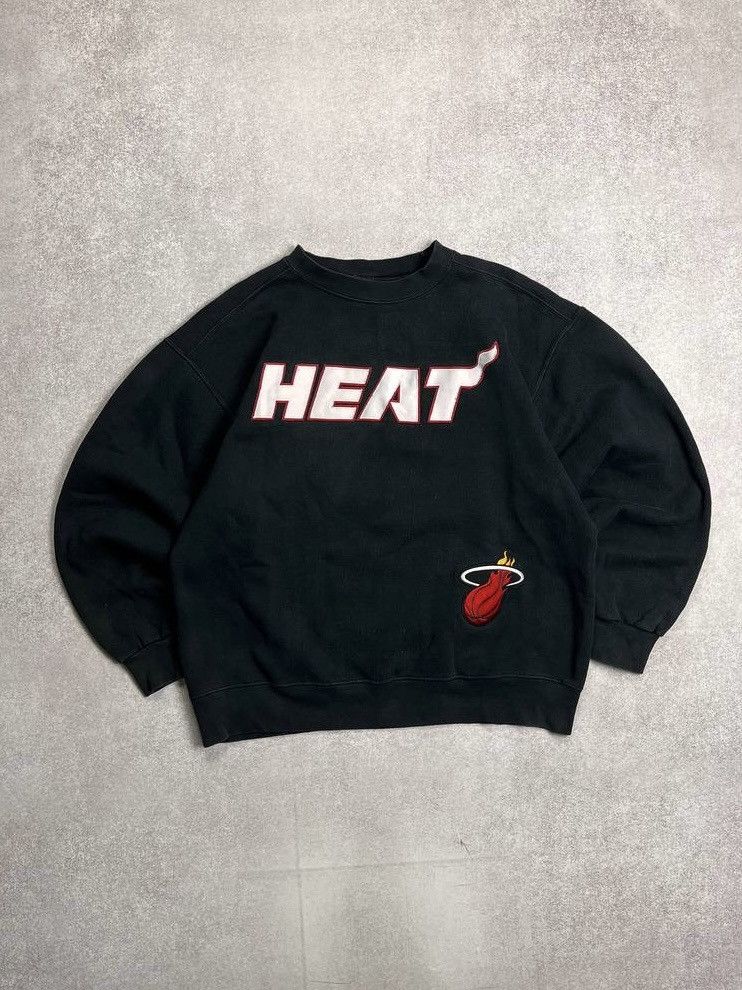 NBA Vintage NBA Majestic Heat Boxy Sweatshirt Y2K L Size US L / EU 52-54 / 3 - 1 Thumbnail