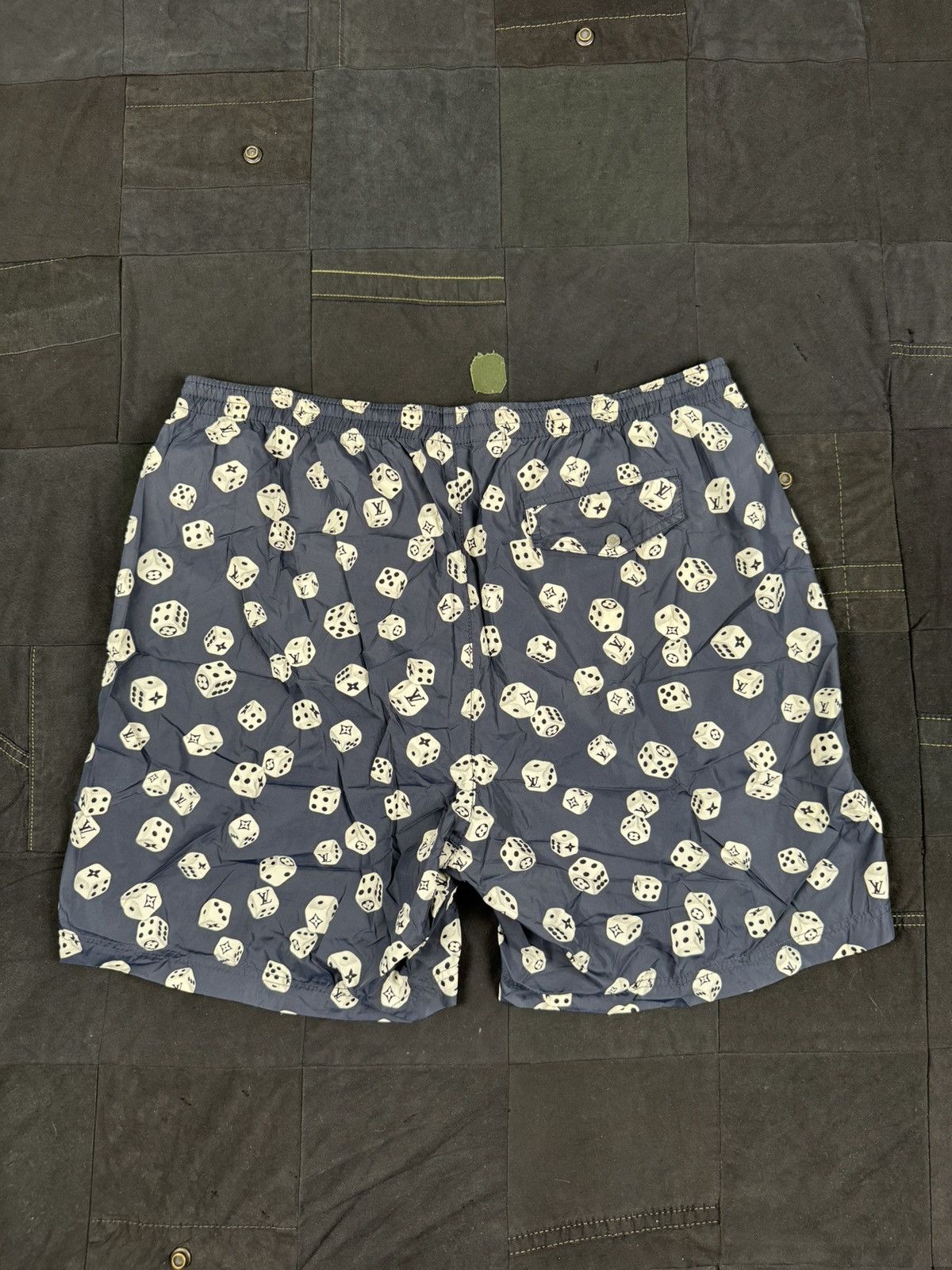 Louis Vuitton Dice Swim Trunks Size US 34 / EU 50 - 3 Thumbnail