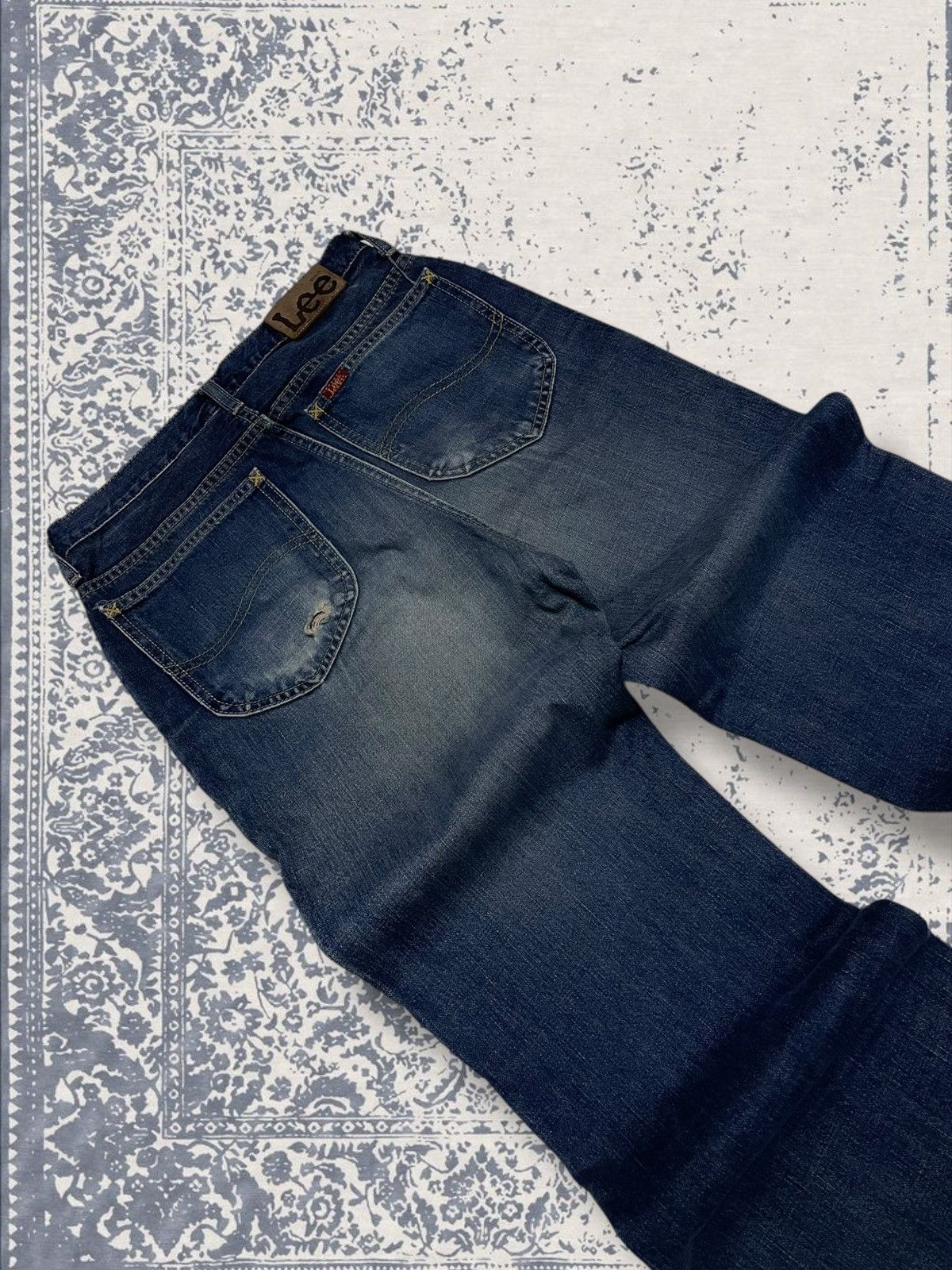 Designer × Lee × Vintage Vintage 1990s Designer Lee Distressed Mudwash Denim Size US 26 / EU 42 - 14 Thumbnail
