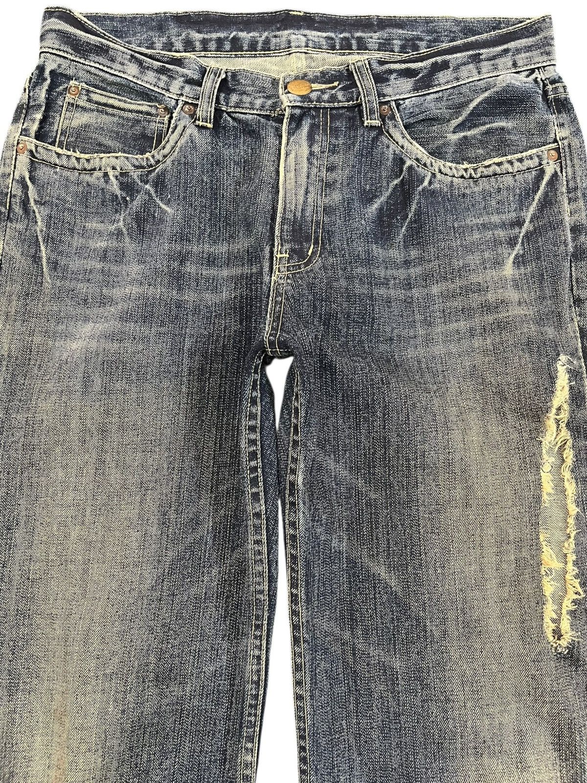 Takeo Kikuchi Vintage Takeo Kikuchi Faded Distressed Denim Size US 33 - 2 Thumbnail