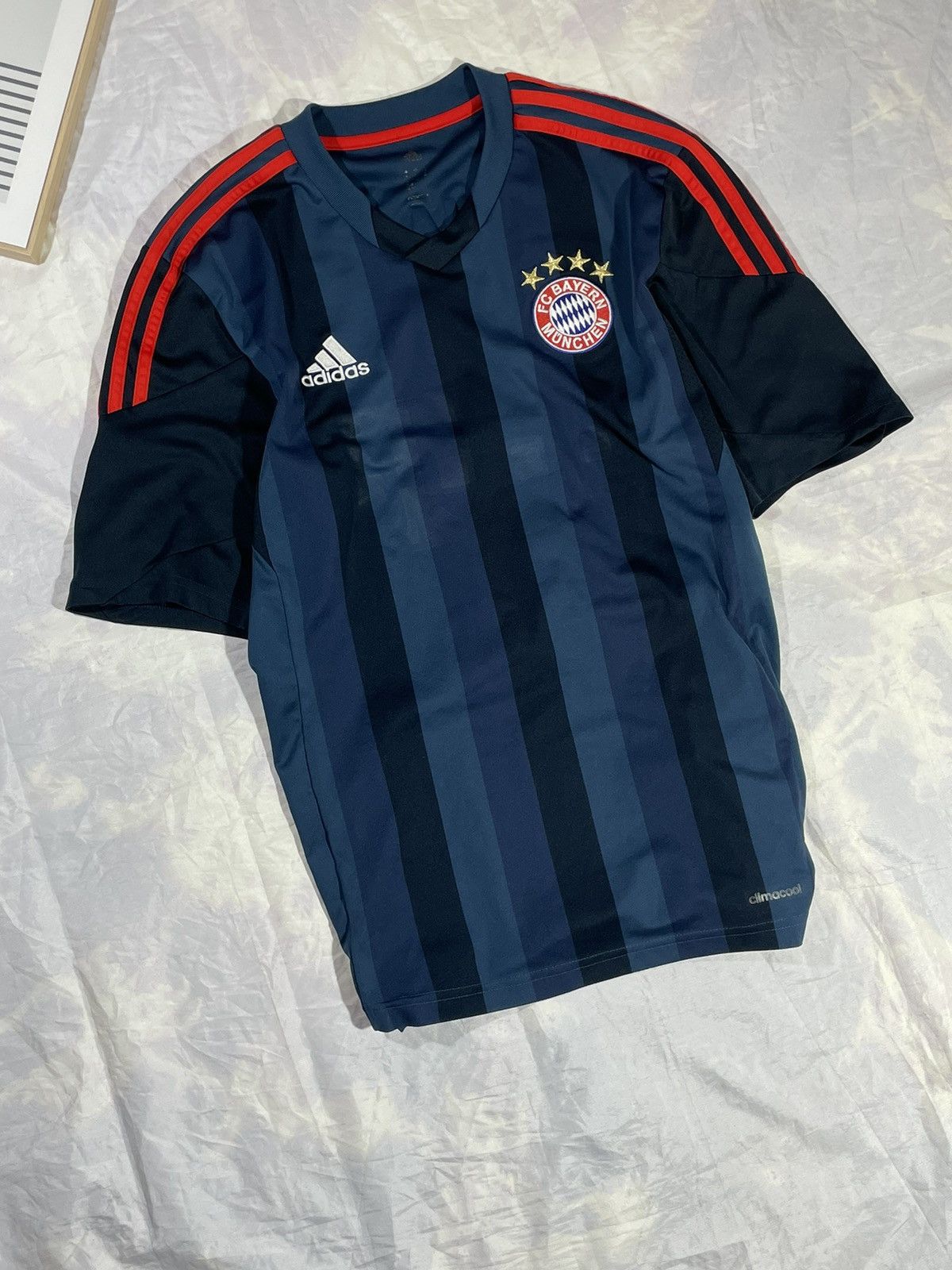 Adidas Bayern Munich Jersey 2013 2014 Thiago 6 Size US M / EU 48-50 / 2 - 1 Thumbnail