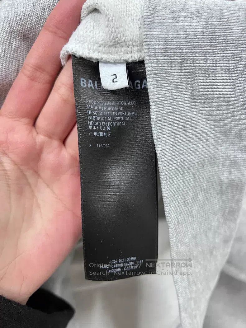 Balenciaga Balenciaga Grey reversed embroidered letter logo hooded sw Size US M / EU 48-50 / 2 - 5 Thumbnail