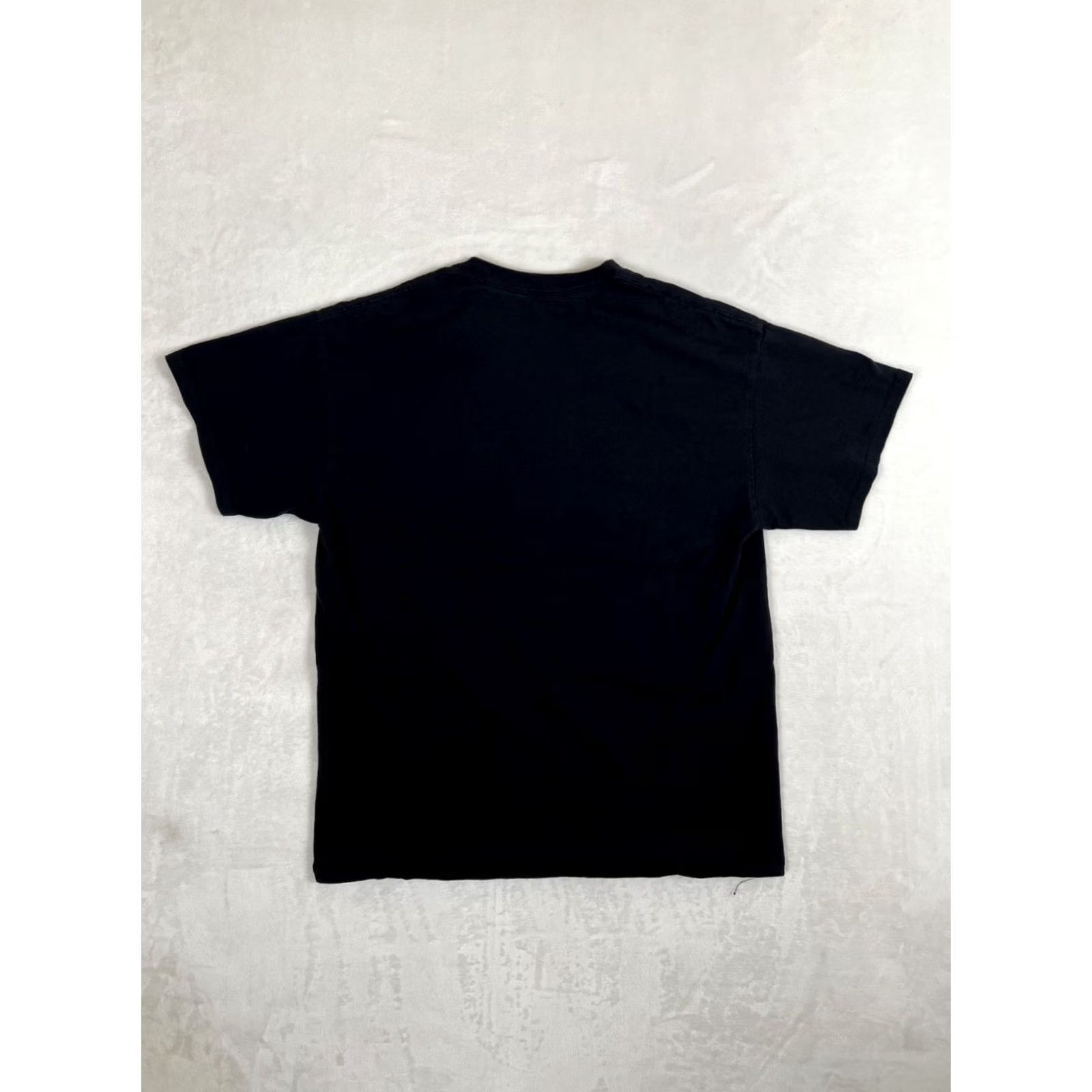 Vintage VINTAGE Lebron James T-Shirt Regular Short Sleeve Black Cotton Size M Men Boys 2000s 90s School Sports Young King US United States Gildan 5000 Size US M / EU 48-50 / 2 - 5 Thumbnail