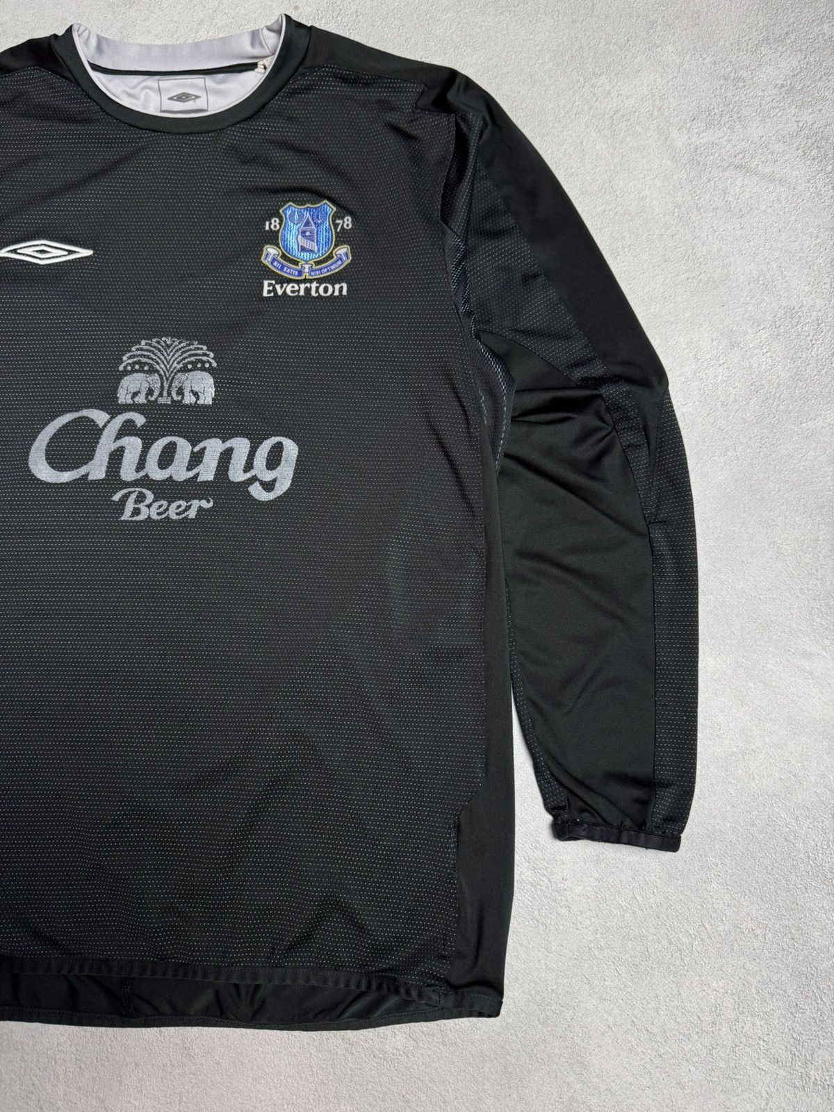 Umbro Everton 2004 2005 Goalkeeper Shirt Soccer Jersey Umbro Size US L / EU 52-54 / 3 - 6 Thumbnail