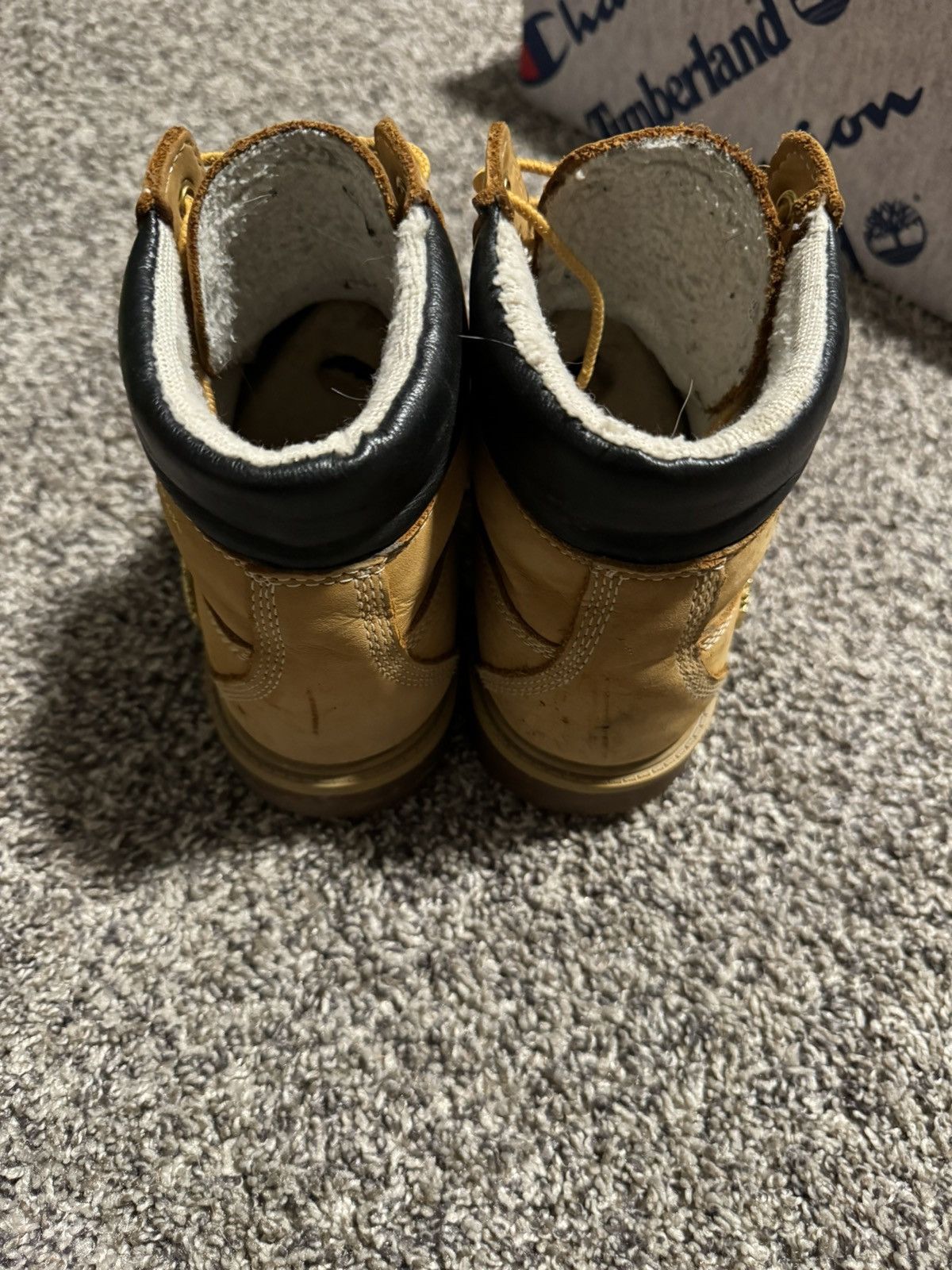 Champion × Timberland Timberland x Champion Shearling Boot Size US 6.5 / EU 39-40 - 3 Thumbnail