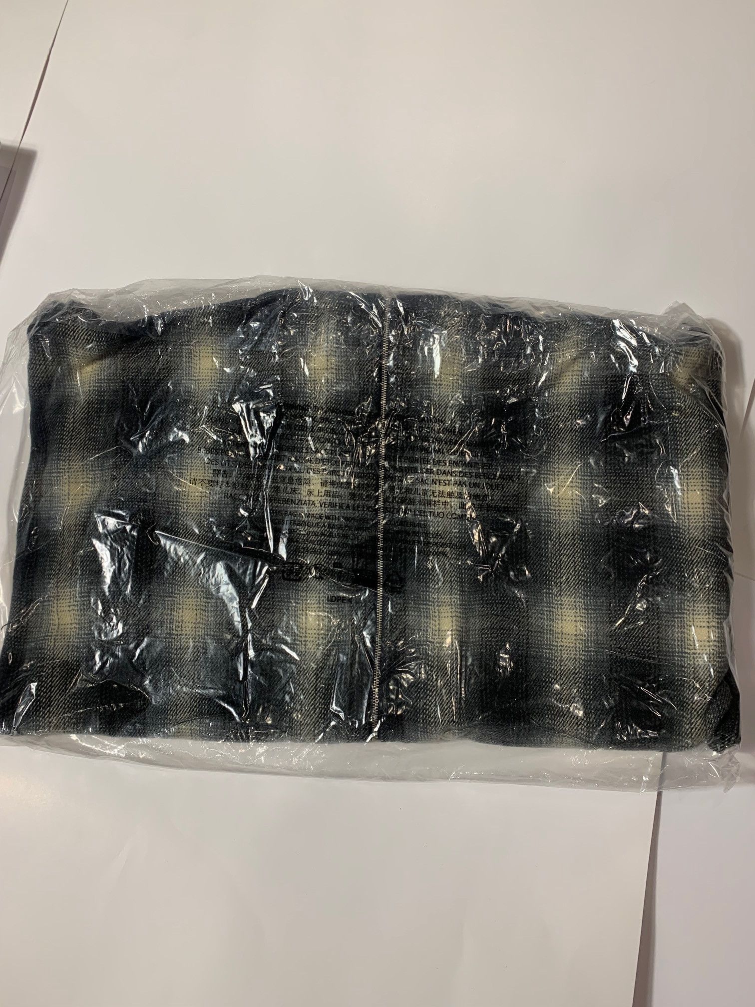Supreme Supreme Studded Shadow Plaid Zip Up Shirt FW25 Size XL Size US XL / EU 56 / 4 - 4 Thumbnail