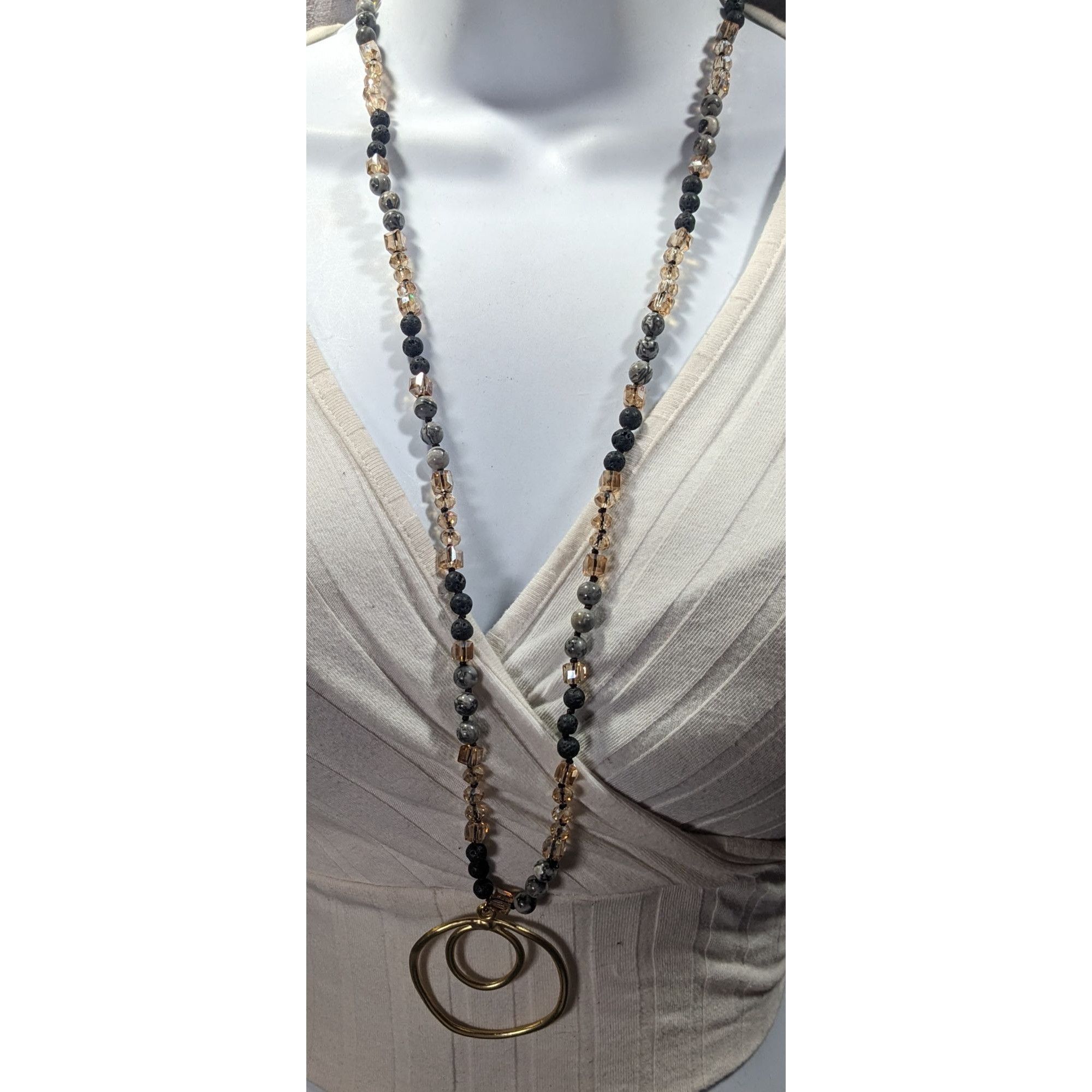 Other Bohemian Stone And Glass Beaded Necklace With Open Circle Go Size ONE SIZE - 3 Thumbnail