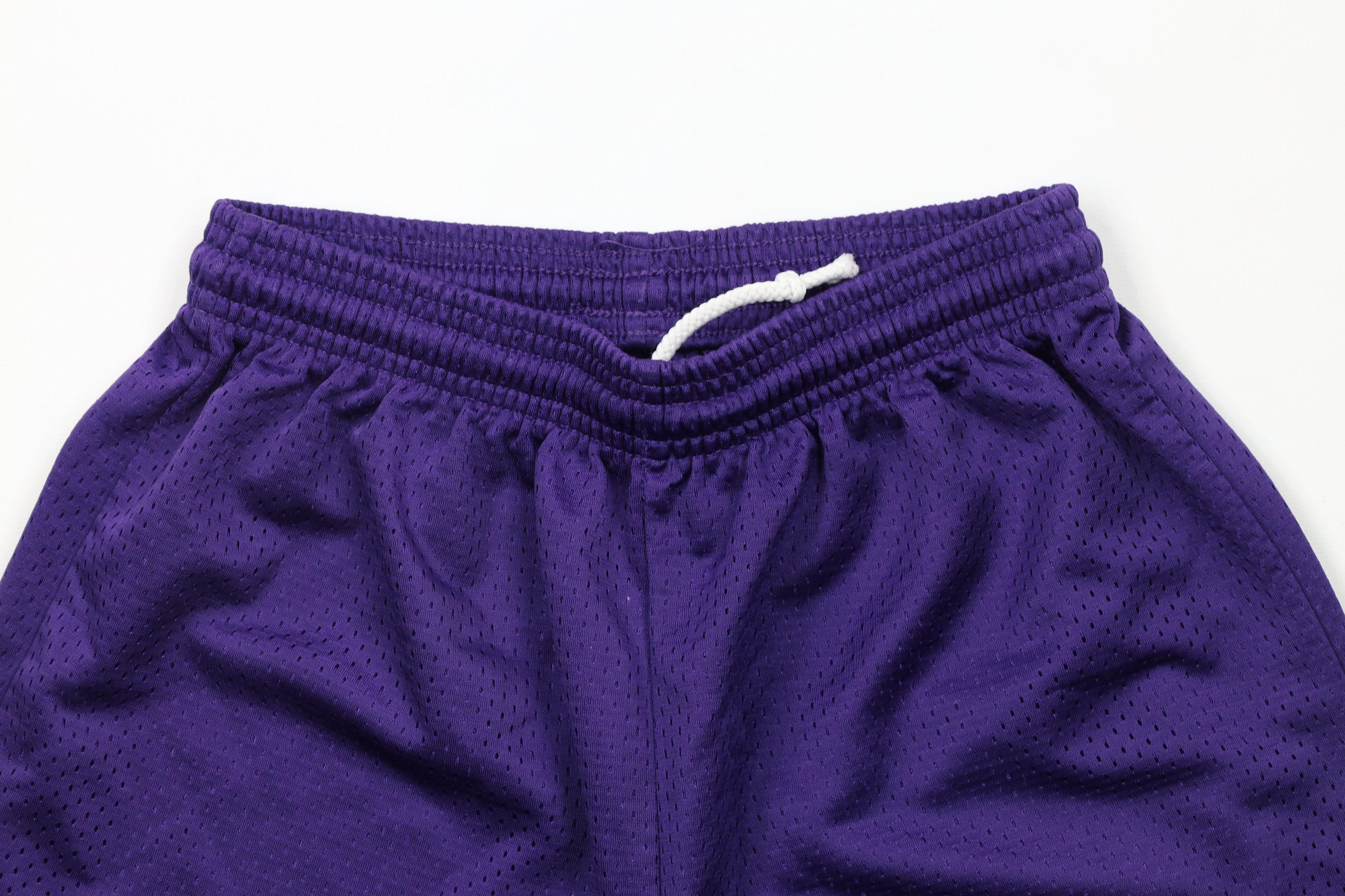 Vintage Vintage 90s Streetwear Knee Mesh Basketball Shorts Purple Size US 30 / EU 46 - 2 Thumbnail