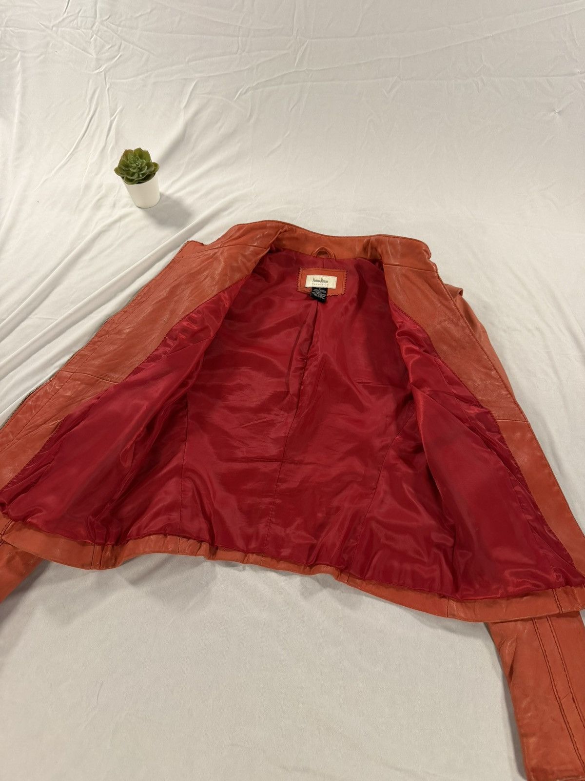 Neiman Marcus Neiman Marcus Exclusive Pink Leather Peach Biker Jacket S Size S / US 4 / IT 40 - 3 Thumbnail