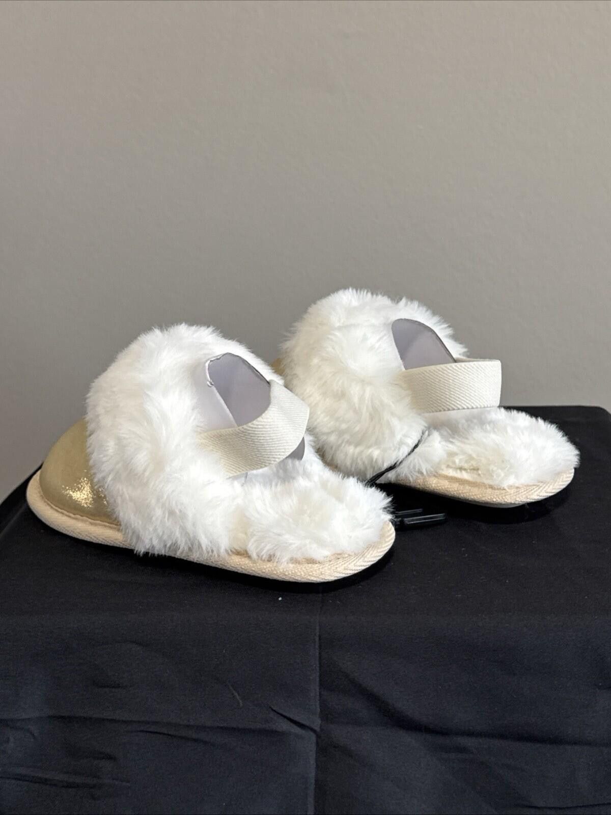 Other Holiday Time Mommy & Me Metallic Gold Slippers 9-10 (364) Size US 9.5 / IT 39.5 - 3 Thumbnail