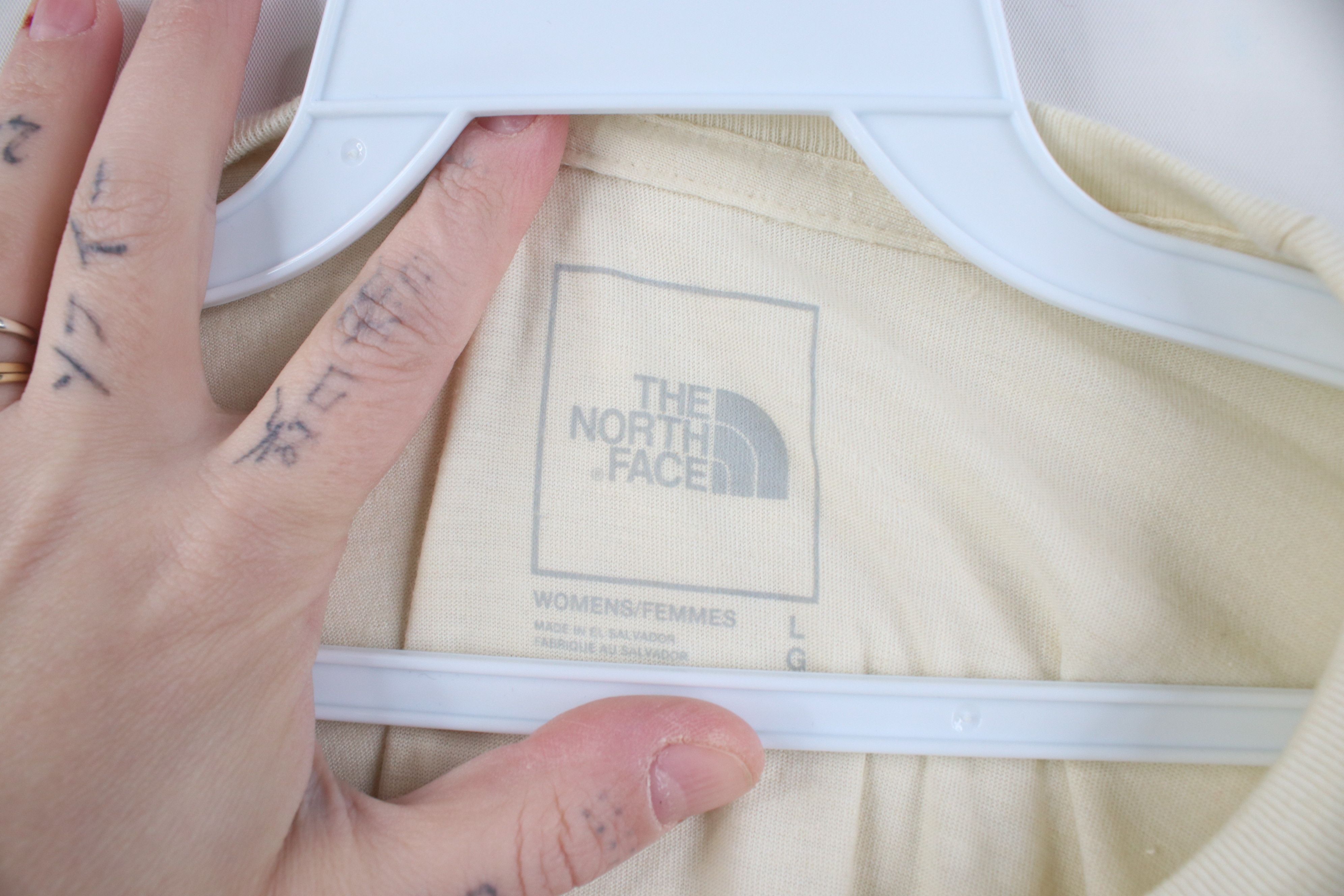 The North Face New The North Face Spell Bear Big Logo Long Sleeve T-Shirt Size L / US 10 / IT 46 - 6 Thumbnail