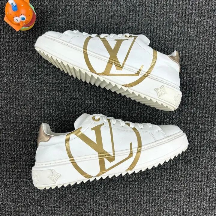 Louis Vuitton Louis Vuitton White Leather Casual Sneakers -2508 Size US 5.5 / EU 38 - 6 Thumbnail
