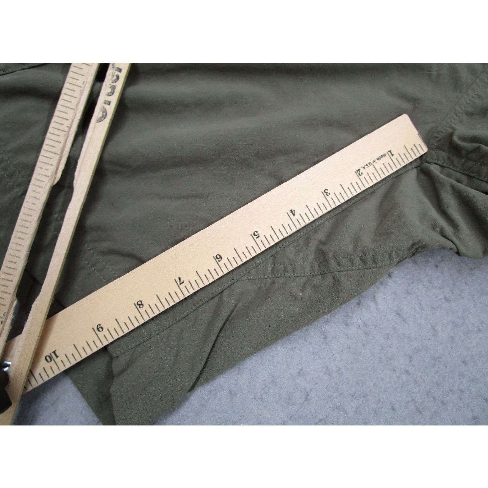 Mountain Hardwear Mountain Hardwear Shorts Mens 36 Green Cargo Nylon 9" Workwear Camp Hike Shirt Size US 36 / EU 52 - 3 Thumbnail