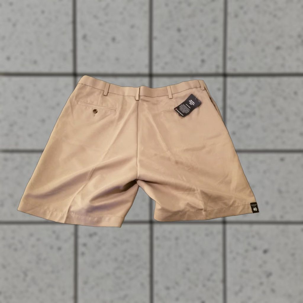 Roundtree & Yorke VINTAGE Mens New Roundtree & Yorke Khaki Shorts 40 Performance Golf Shirt? Size US 40 / EU 56 - 1 Thumbnail