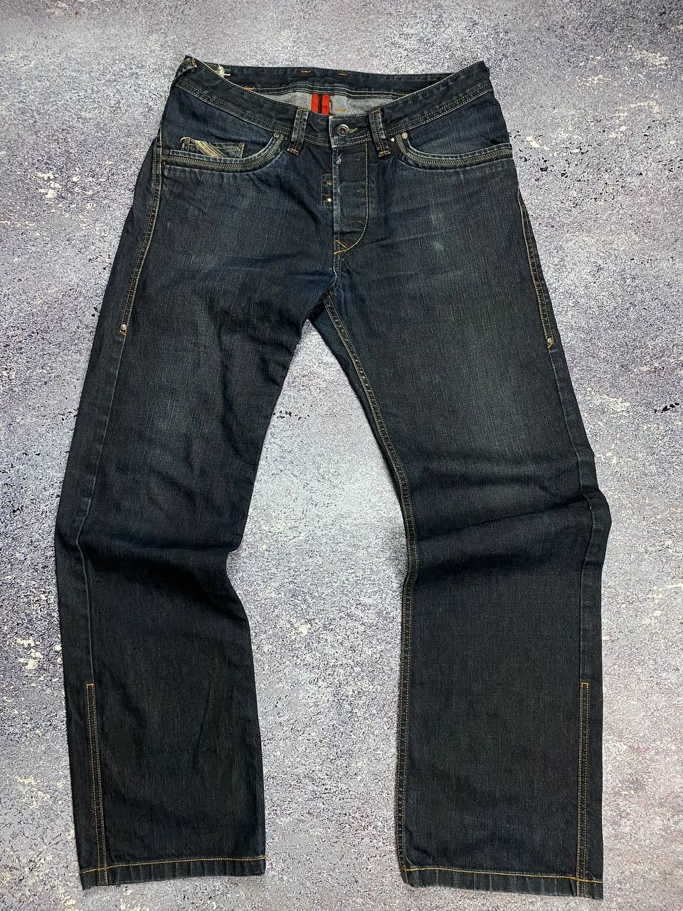 Diesel VERY RARE Vintage Y2K Diesel Distressed Jeans Denim Pants Size US 32 / EU 48 - 1 Thumbnail