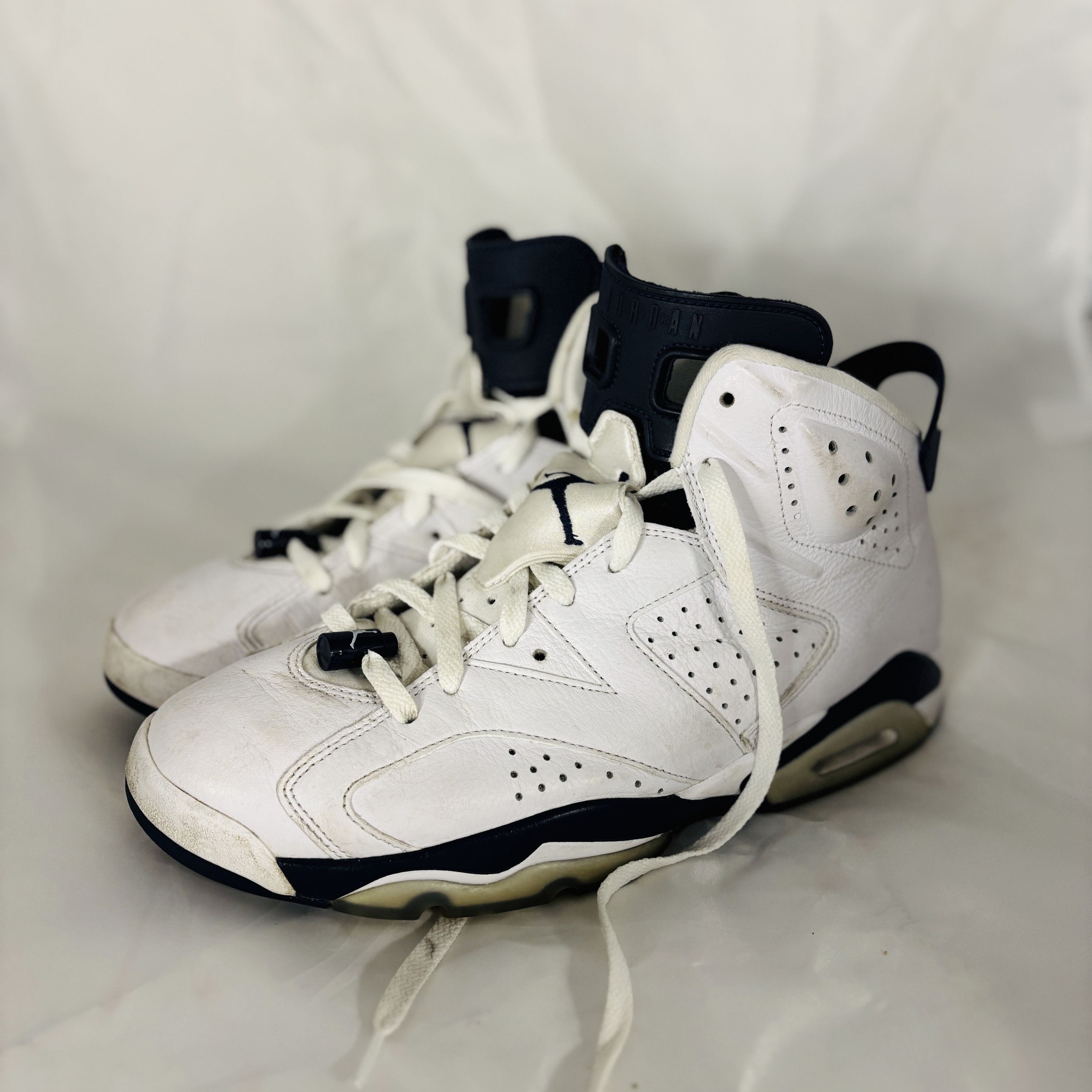 Jordan Brand × Nike Pre-Owned Jordan 6 Retro 'Midnight Navy' (White) Size 11 Size US 11 / EU 44 - 1 Thumbnail